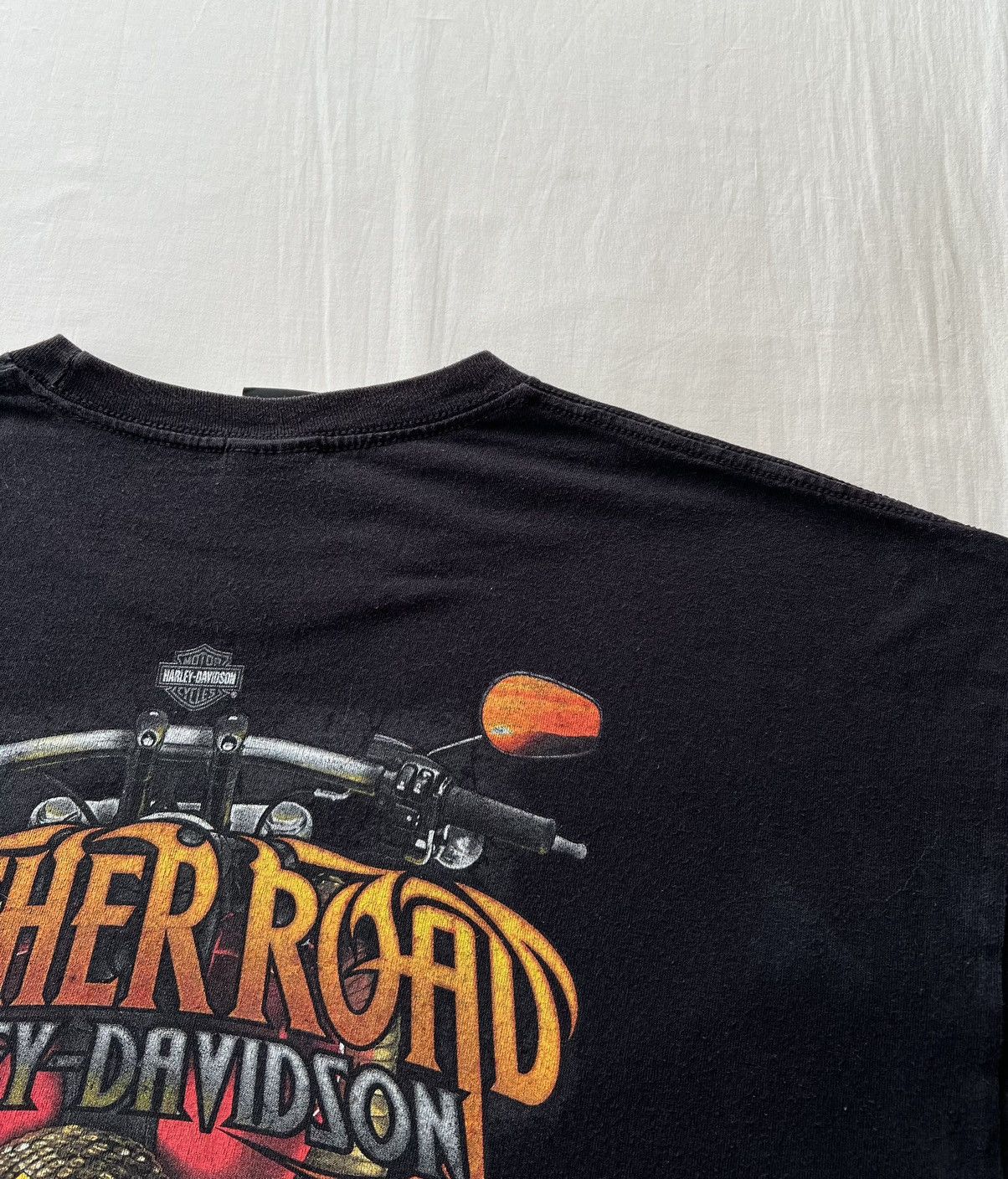 Harley Davidson Vintage 2017 Harley Davidson Snake Mother Road Black T-shirt Size US XXL / EU 58 / 5 - 14 Thumbnail