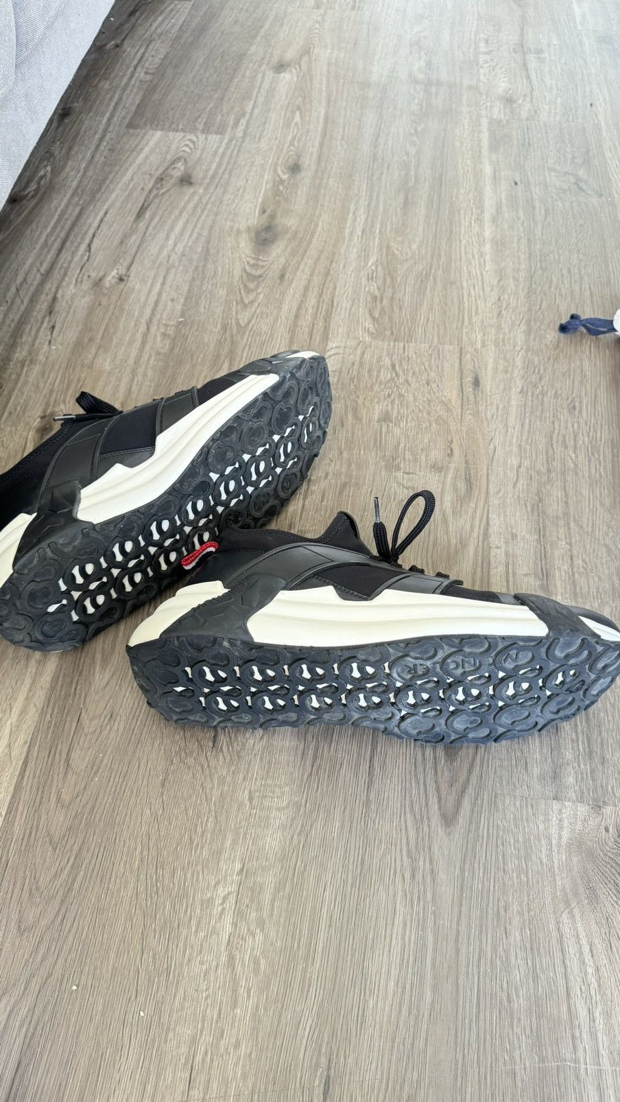 Moncler Original Moncler Lunarove sneakers 43M Size US 10.5 / EU 43-44 - 8 Thumbnail