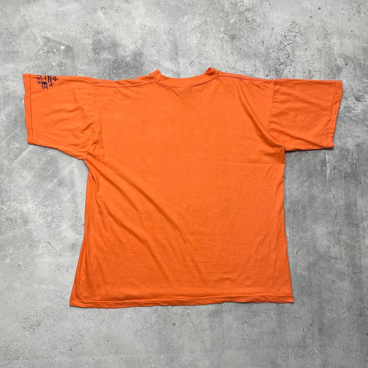 Vintage Vintage 90s Rising Heat Art T Shirt Orange Size XL Size US XL / EU 56 / 4 - 11 Thumbnail
