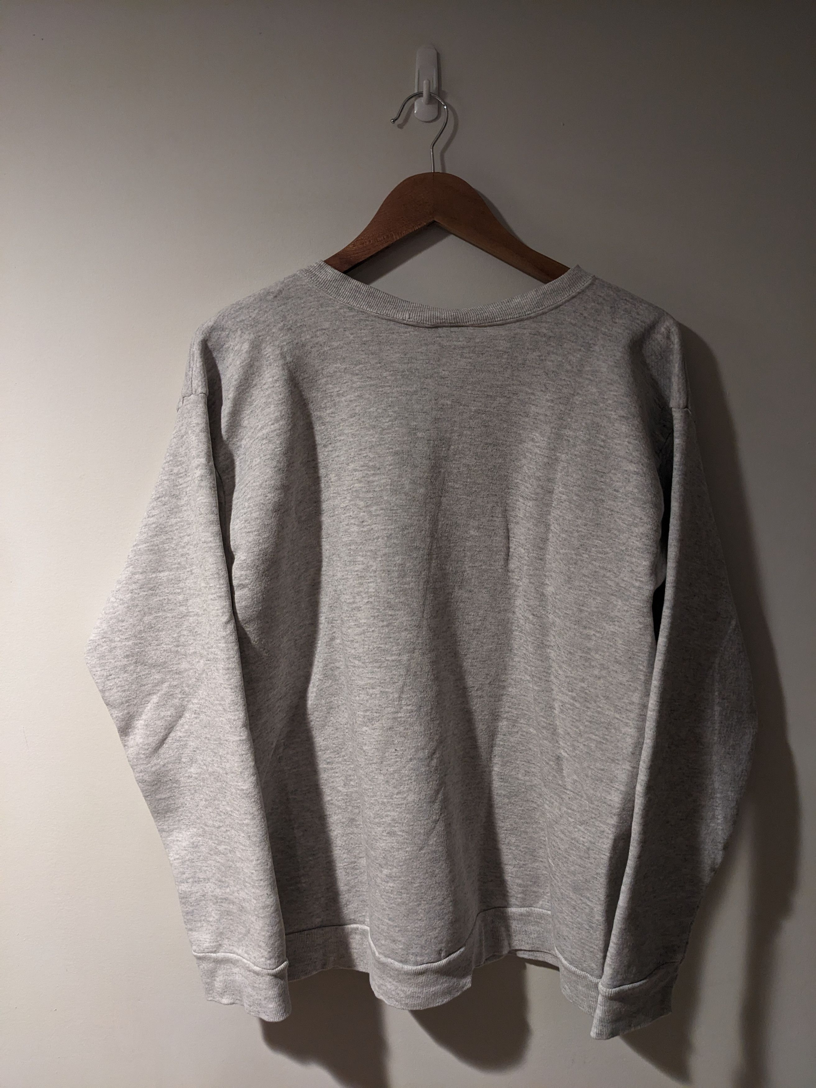 Cartoon Network × Vintage Vintage 90s Looney Tunes Taz Football NFL Sports Sweatshirt Size US XL / EU 56 / 4 - 7 Thumbnail
