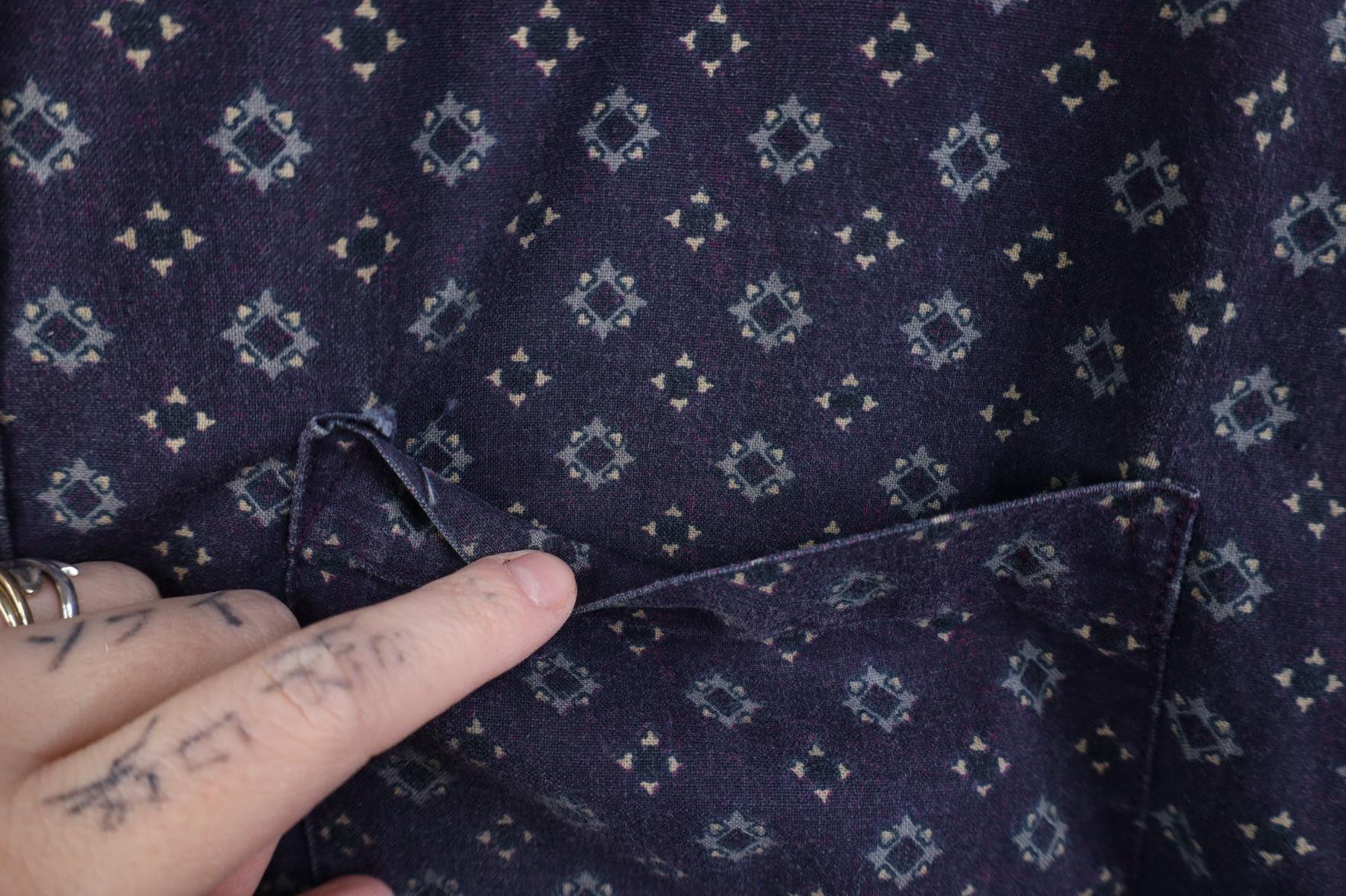 Vintage Vintage 90s Streetwear Collared Button Shirt Cotton Size US XL / EU 56 / 4 - 6 Thumbnail