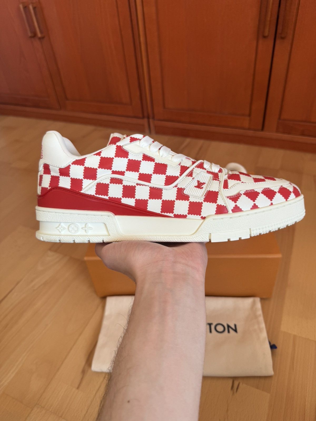 Louis Vuitton Louis Vuitton X Nigo LV Trainer Red White Damier Size US 10 / EU 43 - 3 Thumbnail
