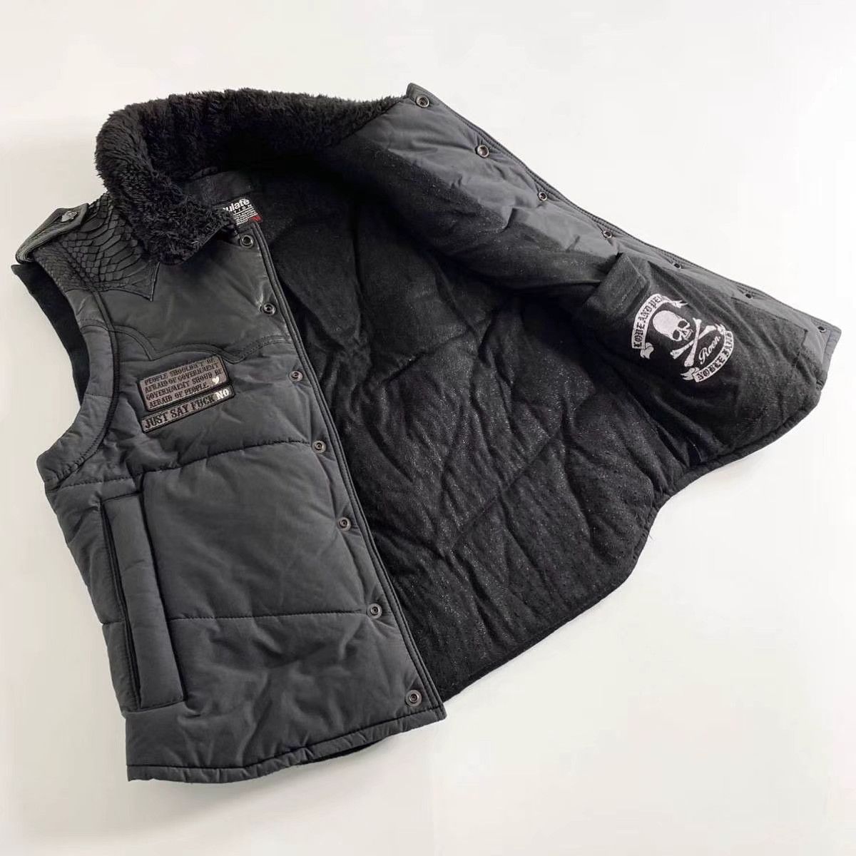 Roen Roen Panel Crystal Skull Thinsulate Fur Vest K11 Size US M / EU 48-50 / 2 - 3 Thumbnail