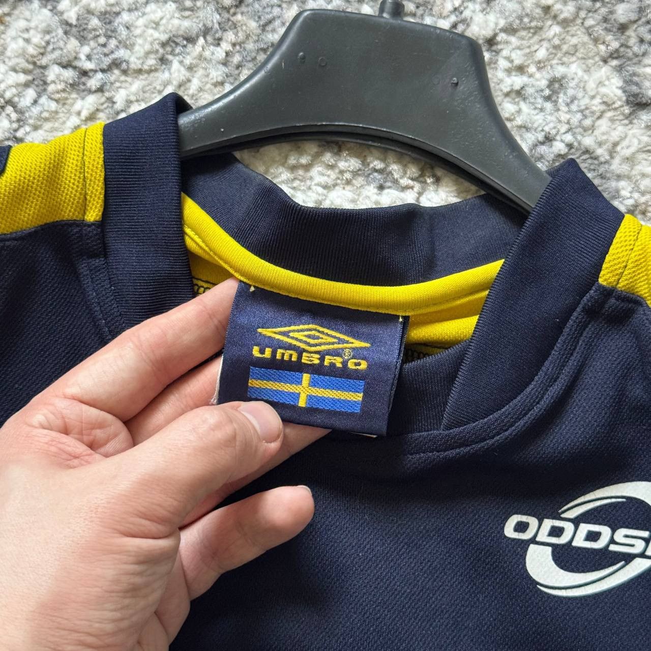 Umbro Vintage 2003 Umbro Sweden Soccer Retro Blokecore Jersey Size US L / EU 52-54 / 3 - 6 Thumbnail