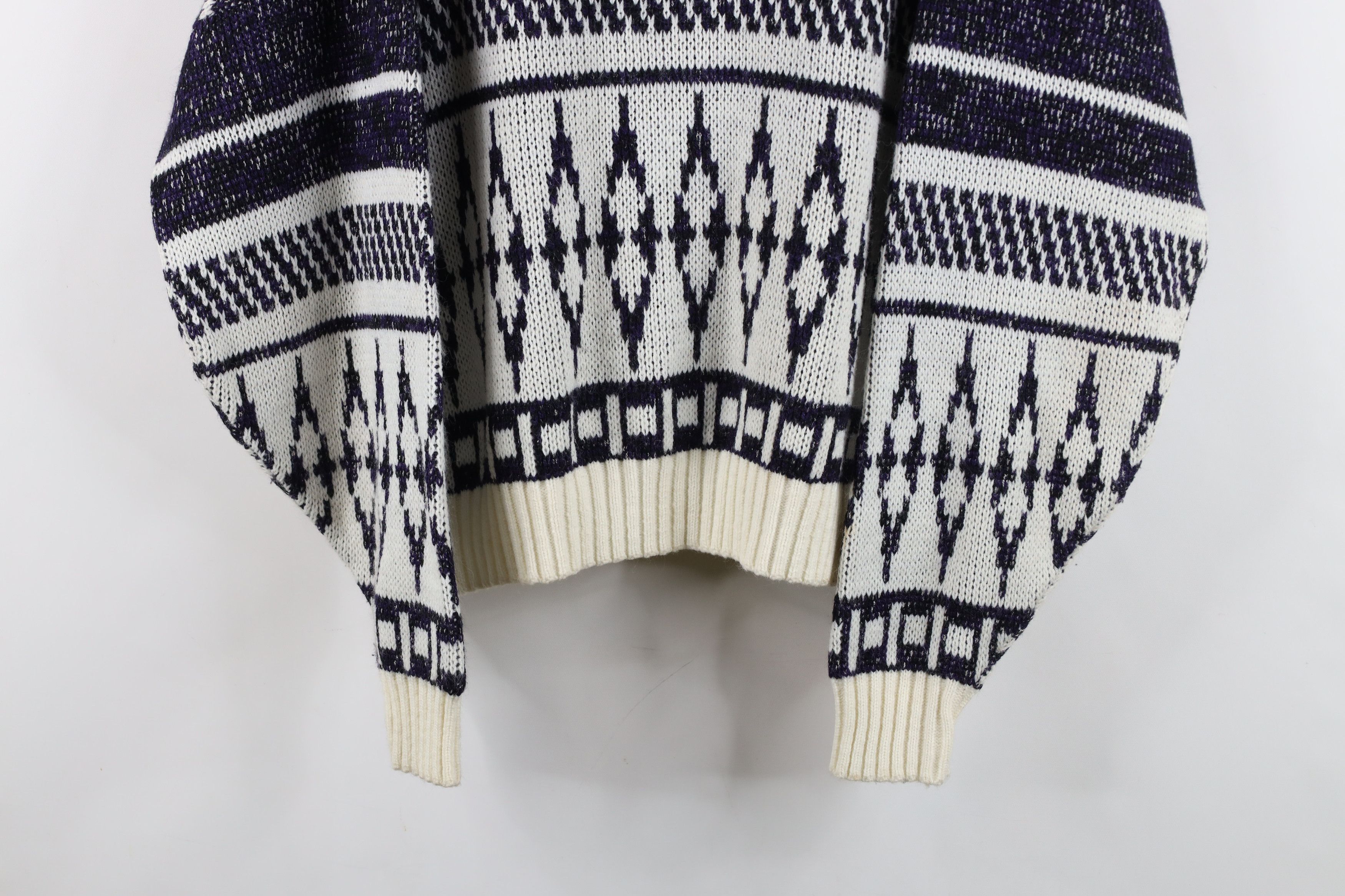 Vintage Vintage 90s Streetwear Fair Isle Geometric Knit Sweater USA Size XL / US 12-14 / IT 48-50 - 3 Thumbnail