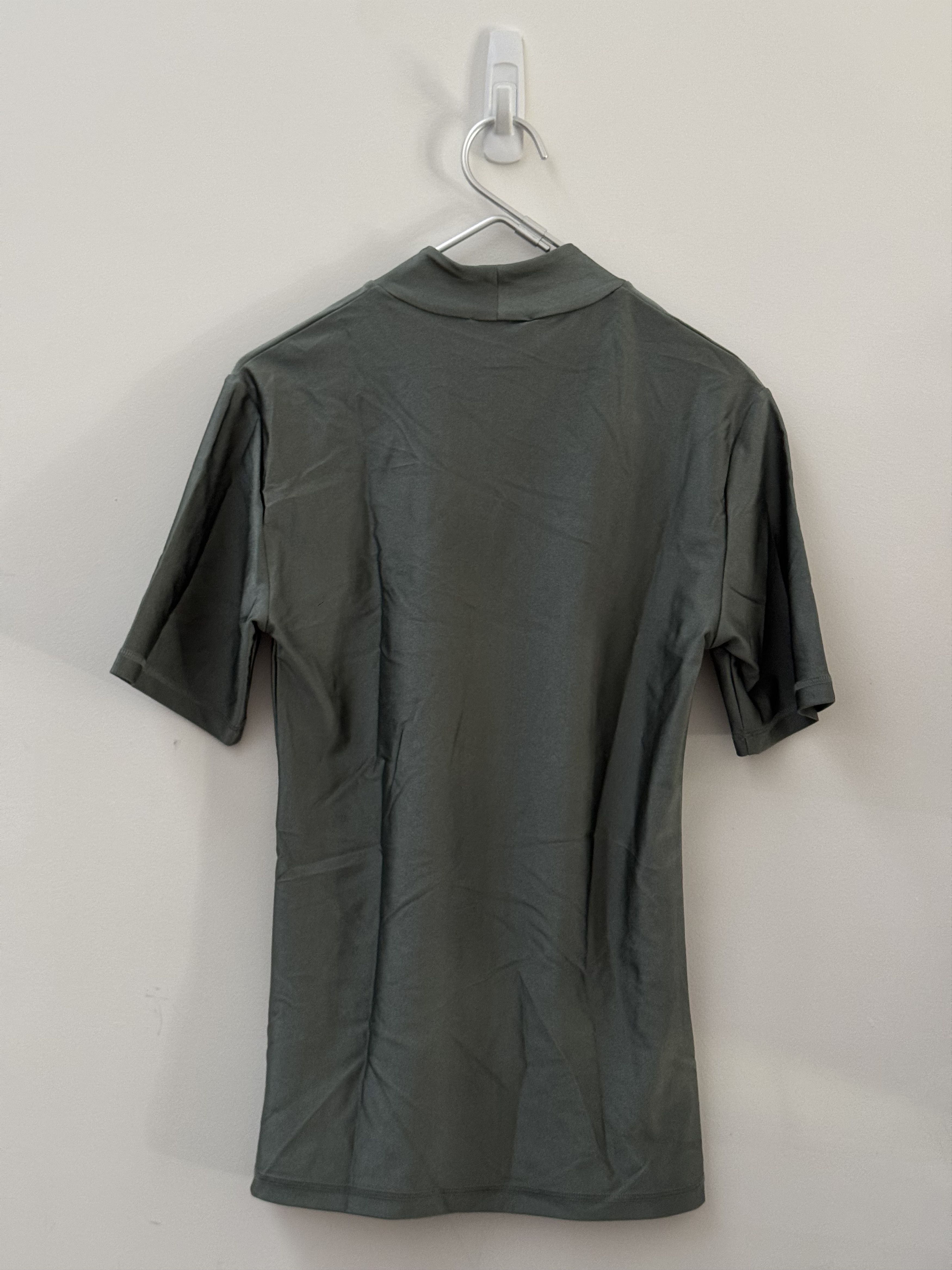 Coperni COPERNI High Neck Fitted Top in Green Unisex Size US S / EU 44-46 / 1 - 4 Thumbnail