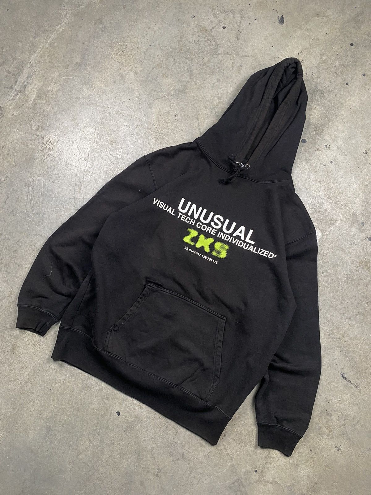 Vintage Unusual Visual Tech Core Dark Gothic Streetwear Pullover Size US L / EU 52-54 / 3 - 3 Thumbnail