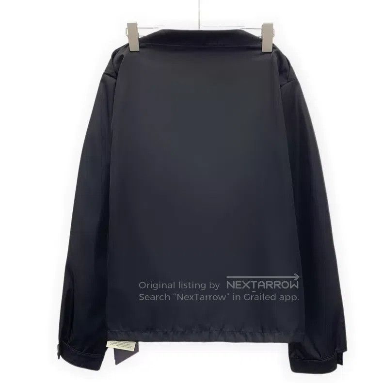 Prada Prada Black triangle nylon long-sleeved jacket Size US M / EU 48-50 / 2 - 2 Thumbnail