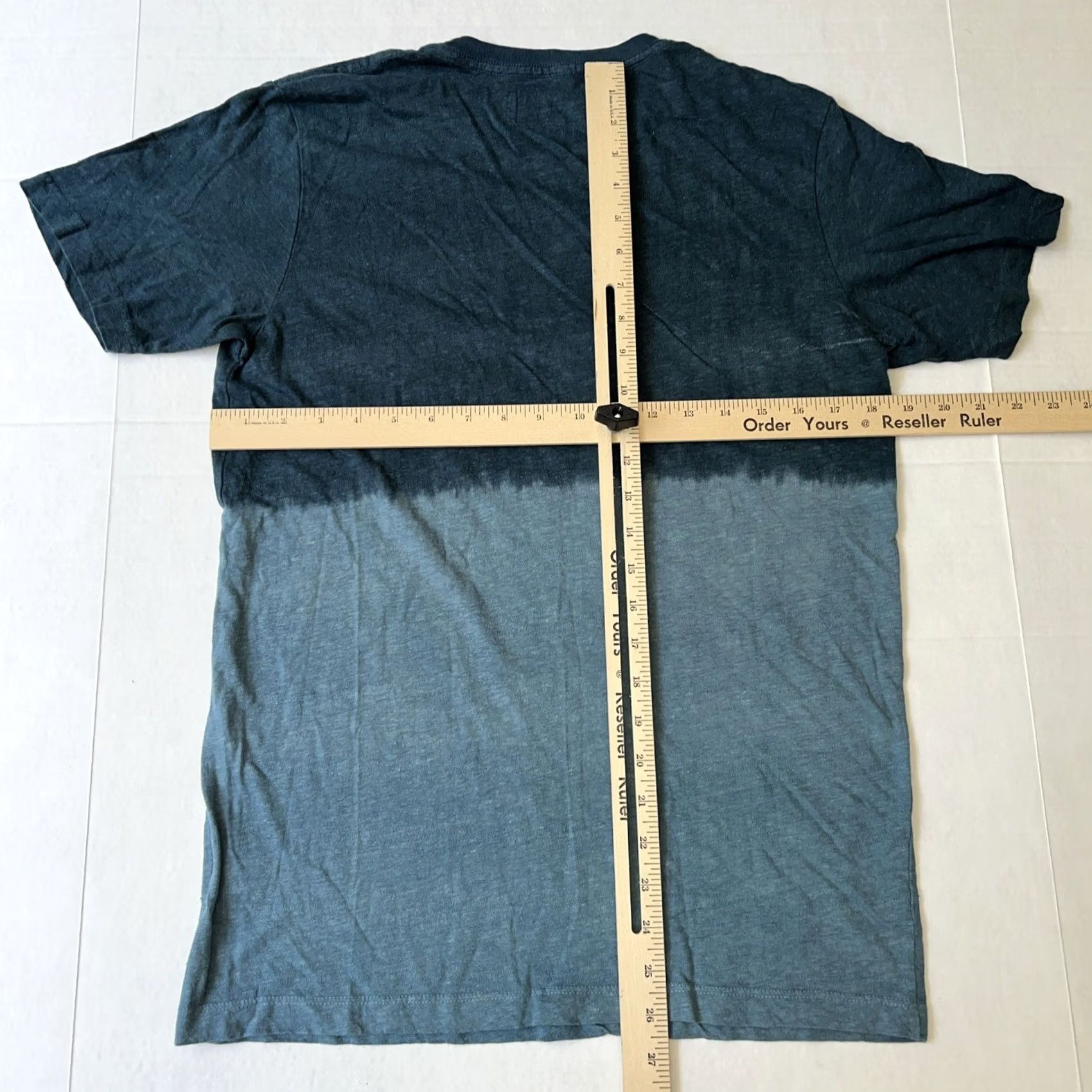 Vintage Mollusk California Shirt Small S Surfer Two Tone Blue Logo Pocket California, Beach, Surf, T-Shirt, Men Size US S / EU 44-46 / 1 - 4 Thumbnail