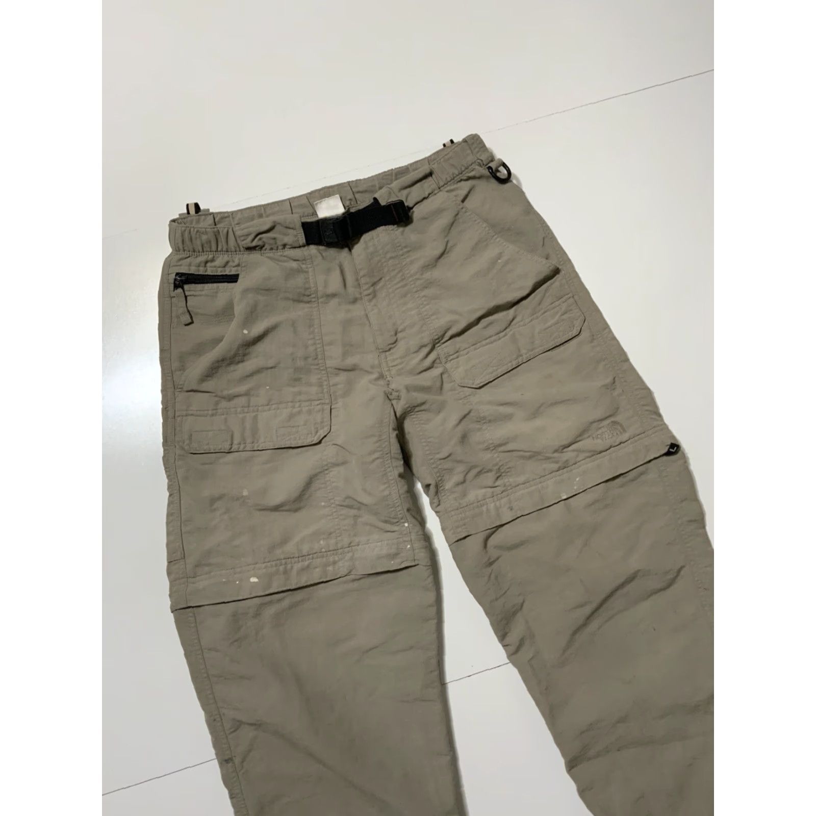 The North Face VINTAGE The North Face 2 In 1 Cargo Bel ted Khaki Hiking Pants Shorts Sz. S Men Cargo Hiking Pants Shorts Beige Belted 90s Mens Size US 29 - 4 Thumbnail