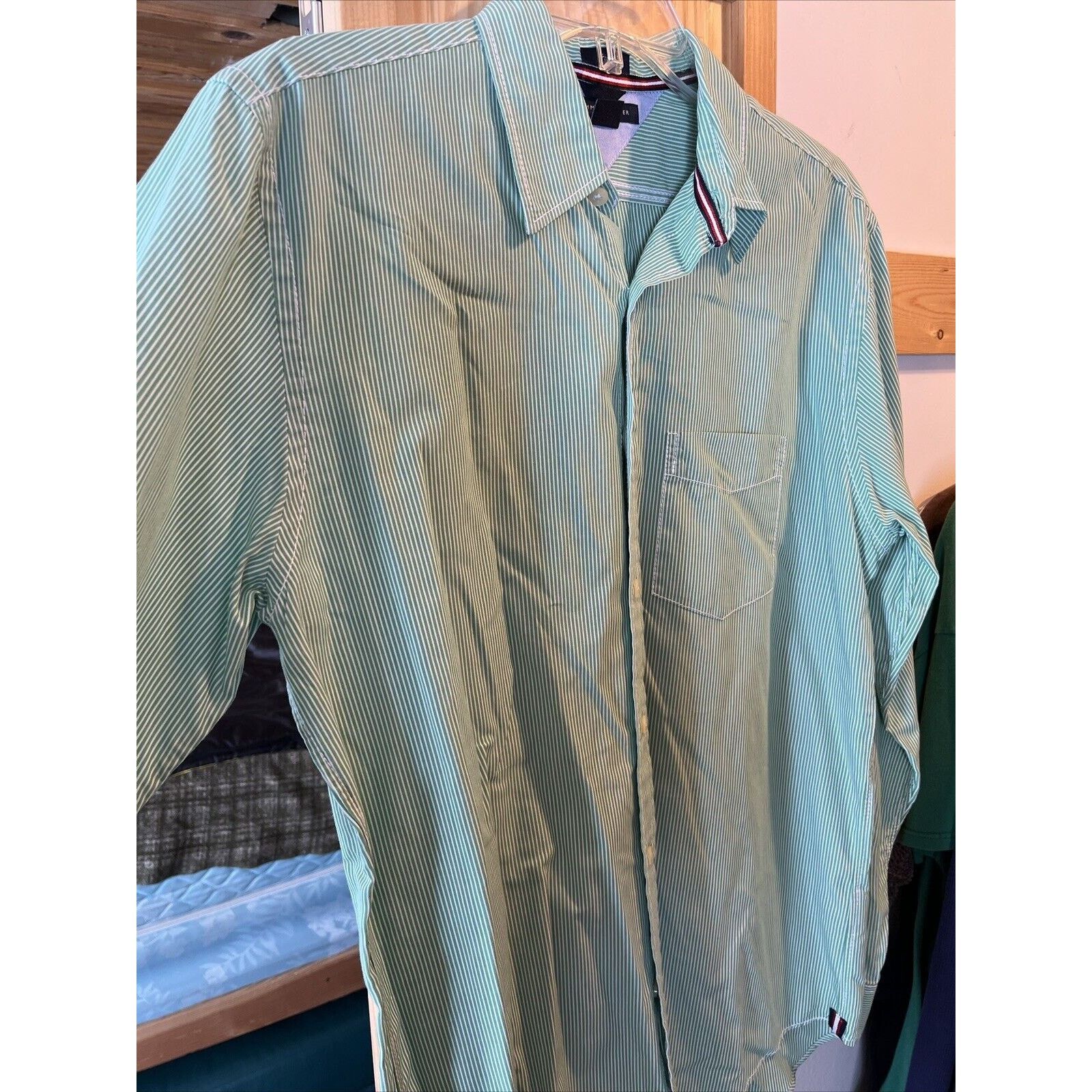 Tommy Hilfiger Tommy Hilfiger Men’s S Green Striped Trim Fit cotton Shirt Size US S / EU 44-46 / 1 - 4 Thumbnail