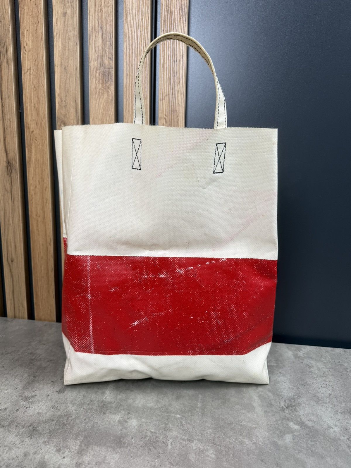 Freitag FREITAG Recycled Shopper White Red Bag Unisex Size ONE SIZE - 5 Thumbnail