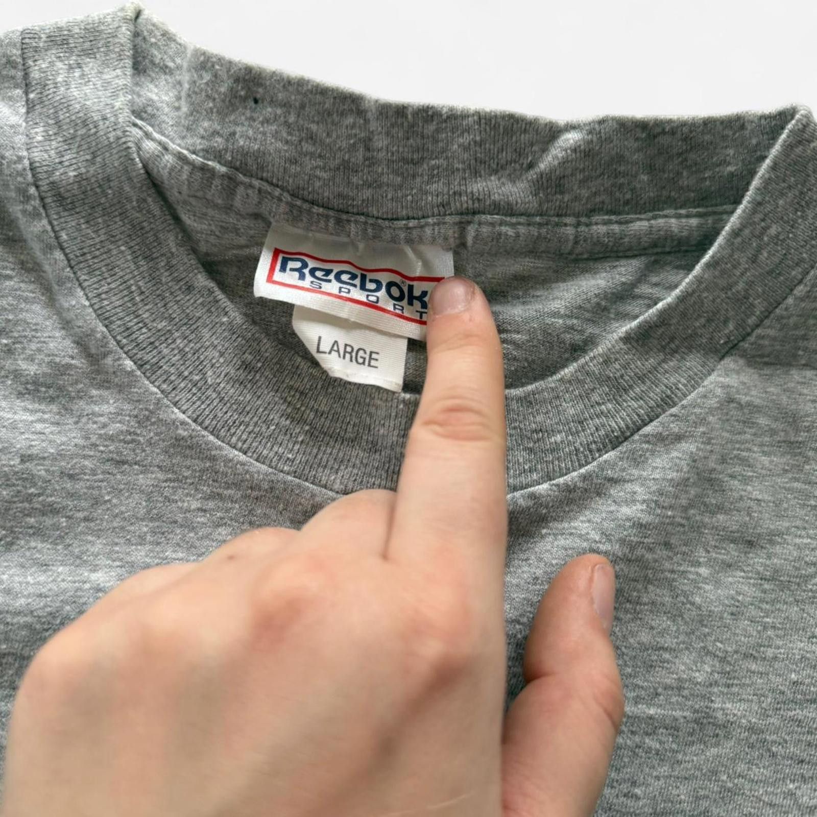 Reebok Reebok 1990s Vintage Sports Tee Men’s Large Size US L / EU 52-54 / 3 - 3 Thumbnail
