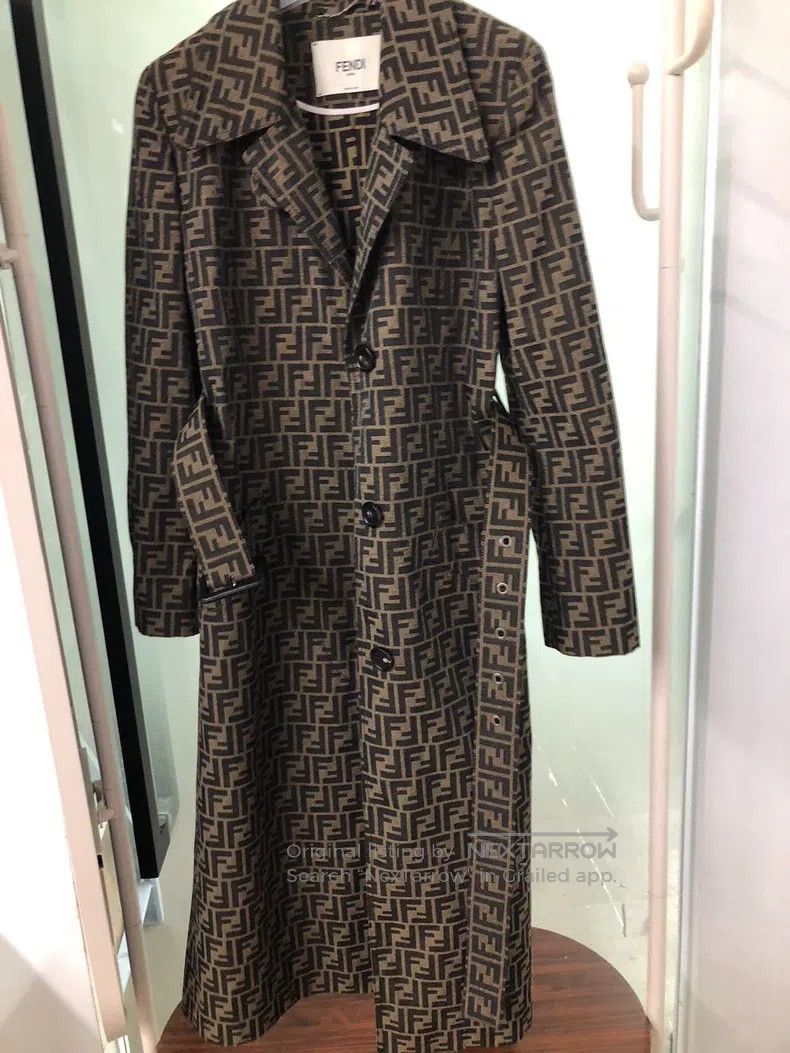Fendi Fendi All-Print Trench Coat Size XS / US 0-2 / IT 36-38 - 1 Thumbnail