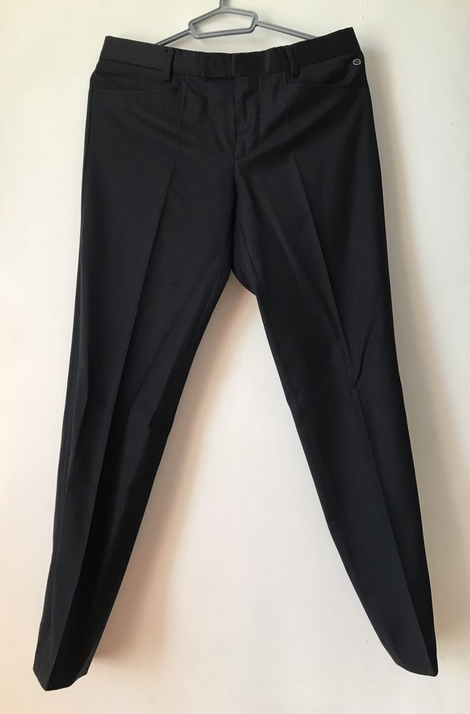 Gucci Gucci GG Logo Wool Pants Straight fit Size US 30 / EU 46 - 1 Thumbnail