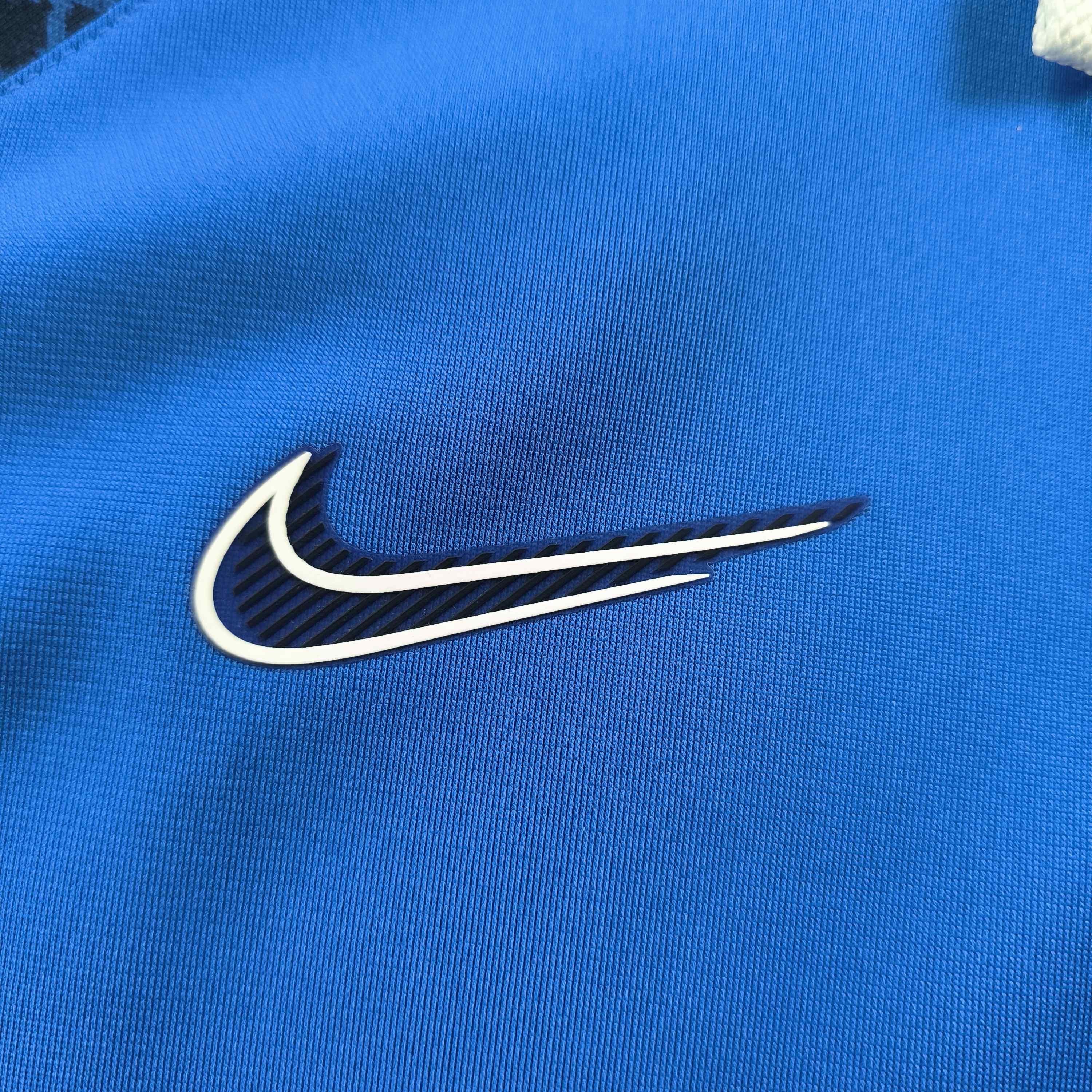 Nike Birmingham City 2022-23 Nike football track top size L Size US L / EU 52-54 / 3 - 5 Thumbnail