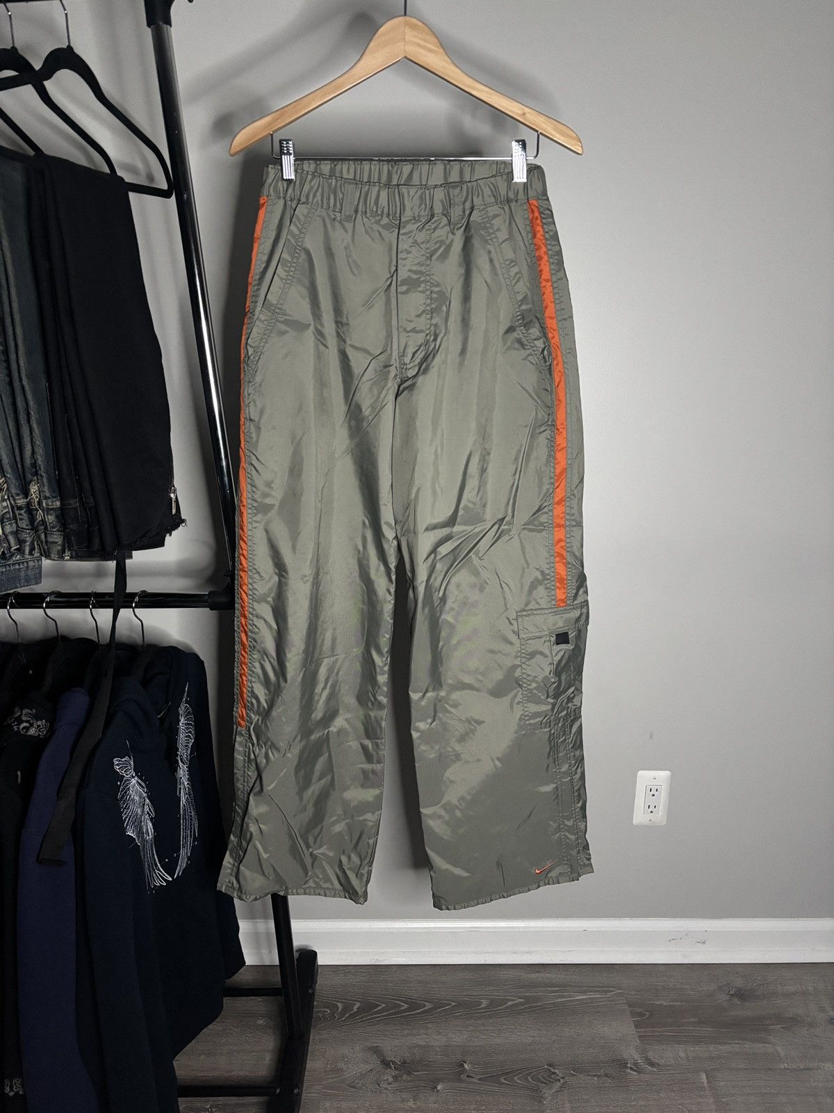 Nike vintage 90s nike track pants Size US 28 / EU 44 - 1 Thumbnail
