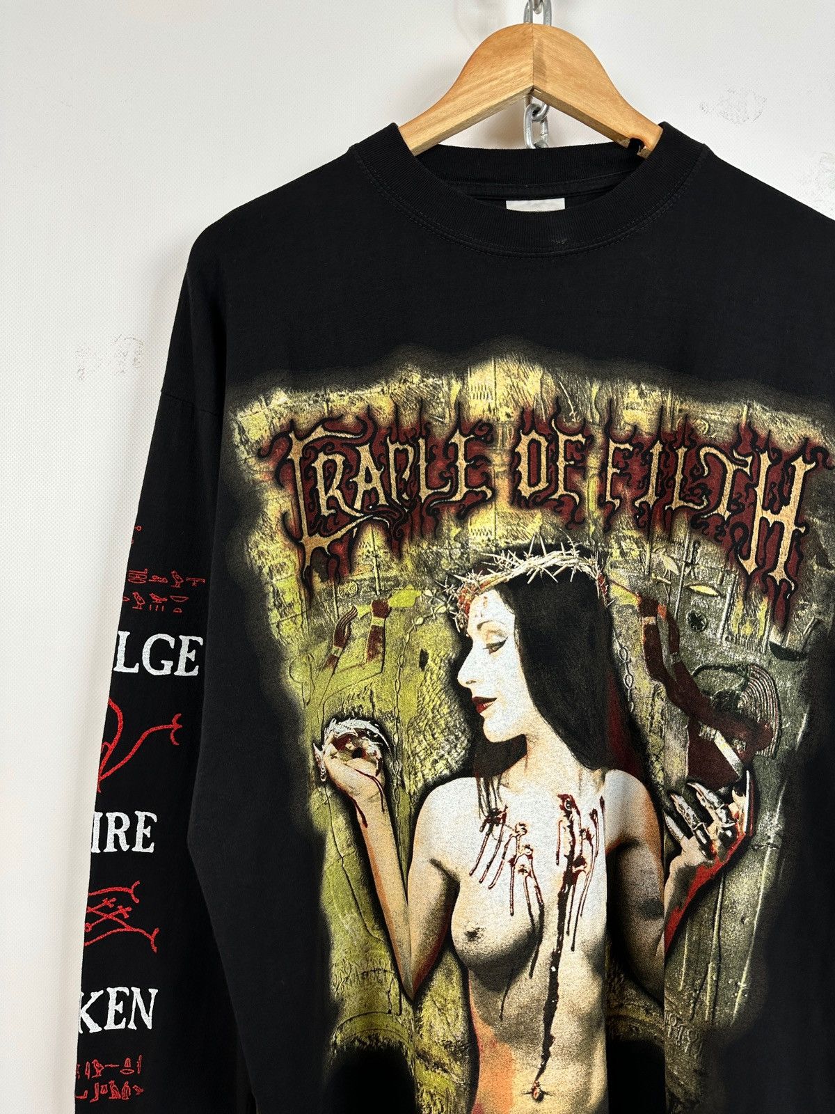 Band Tees 1998 Vintage Cradle of Filth Praise The Whore Long Sleeve Size US XL / EU 56 / 4 - 7 Thumbnail