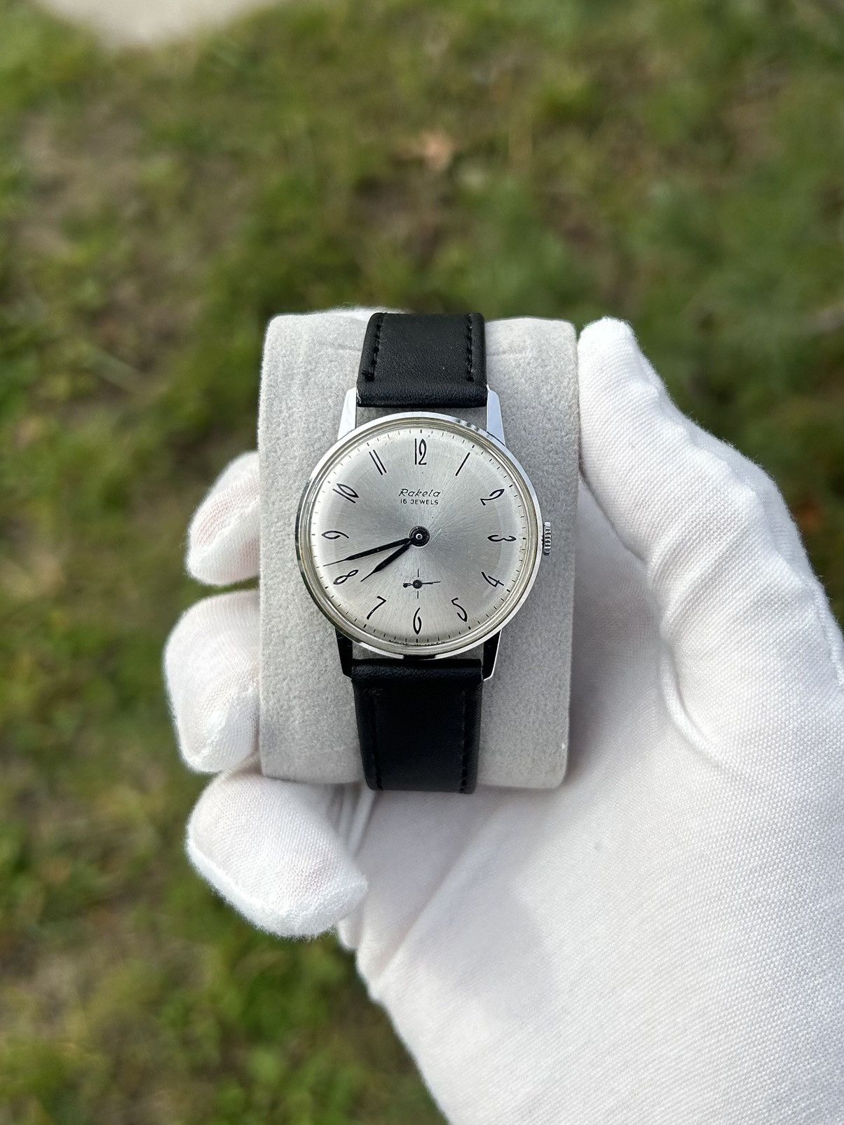 Vintage Vintage Raketa Watch USSR Soviet Mechanical Authentic 1970s Size ONE SIZE - 2 Thumbnail
