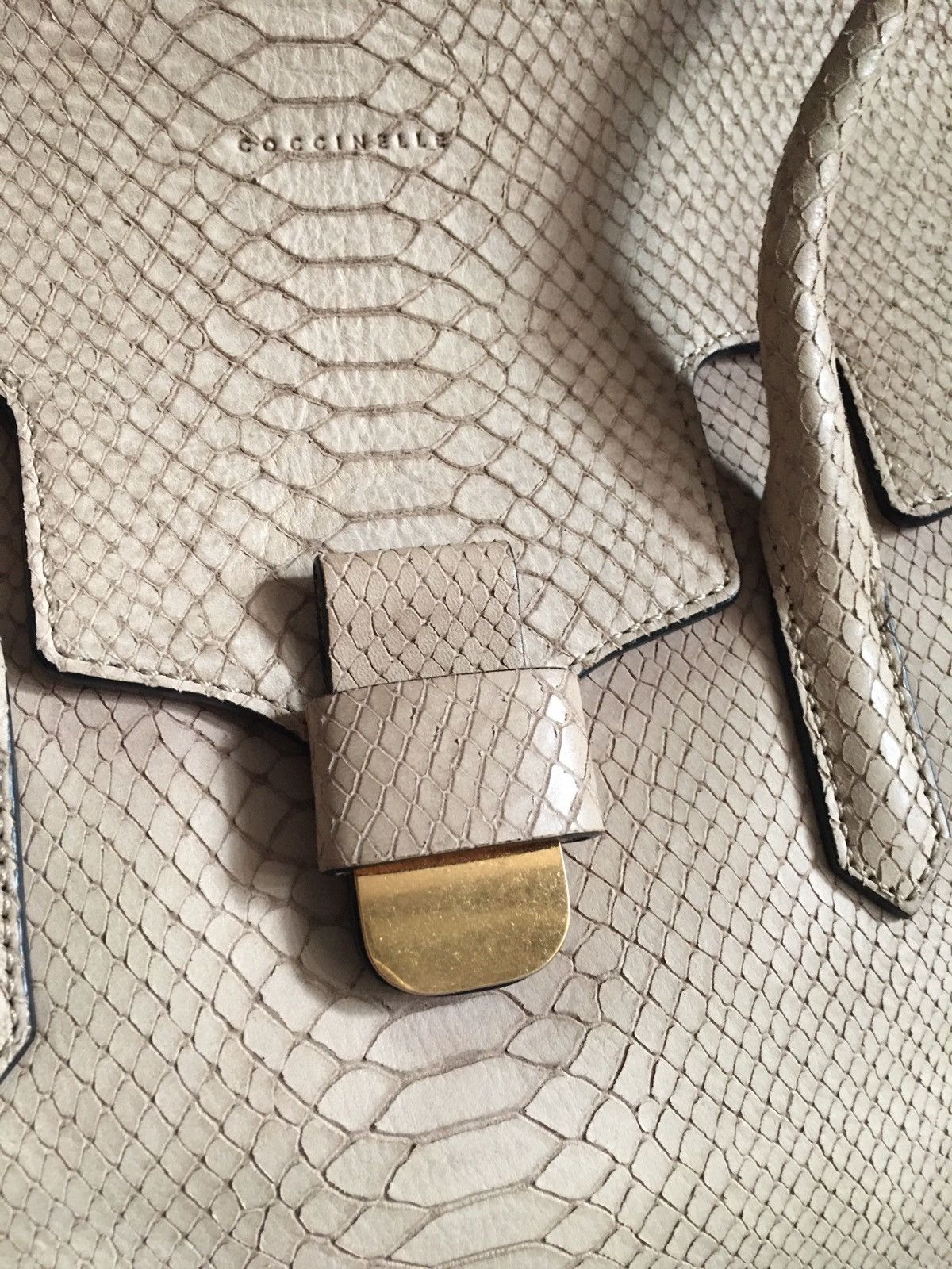 Other COCCINELLE Beige Leather Snake Design Handbag Shoulder Bag Size ONE SIZE - 3 Thumbnail