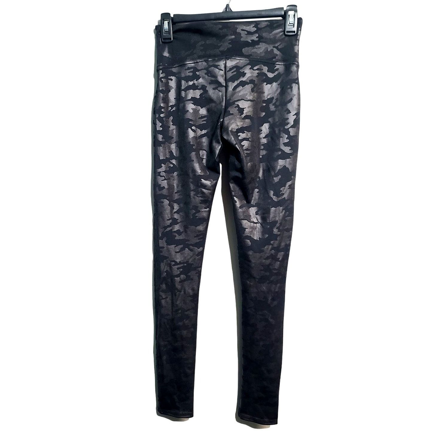 Spanx SPANX Camo Faux-Leather Leggings 20185 Size 30" / US 8 / IT 44 - 3 Thumbnail