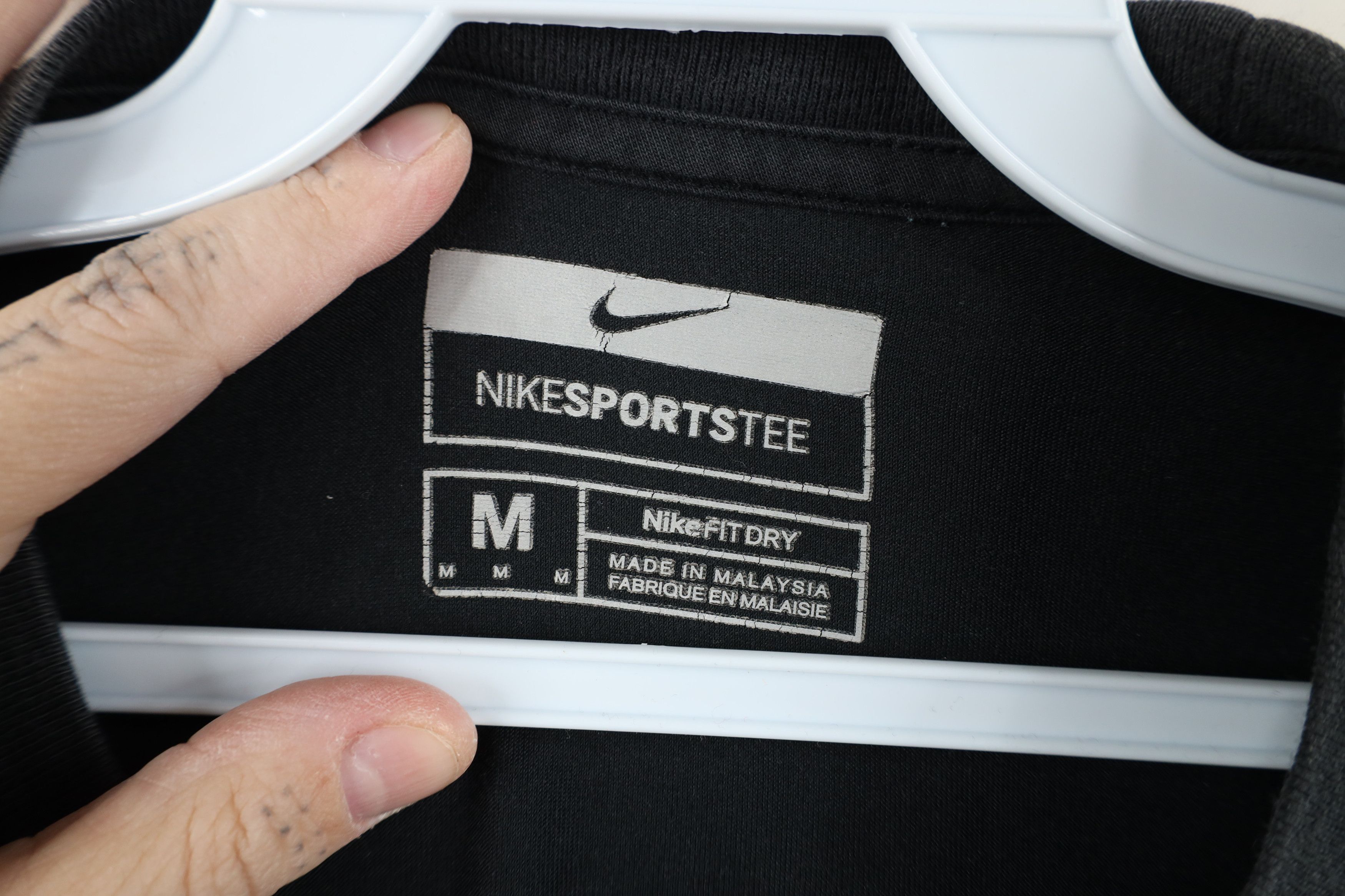 Nike Vintage Nike Scott Mini Swoosh Long Sleeve T-Shirt Black Size US M / EU 48-50 / 2 - 5 Thumbnail