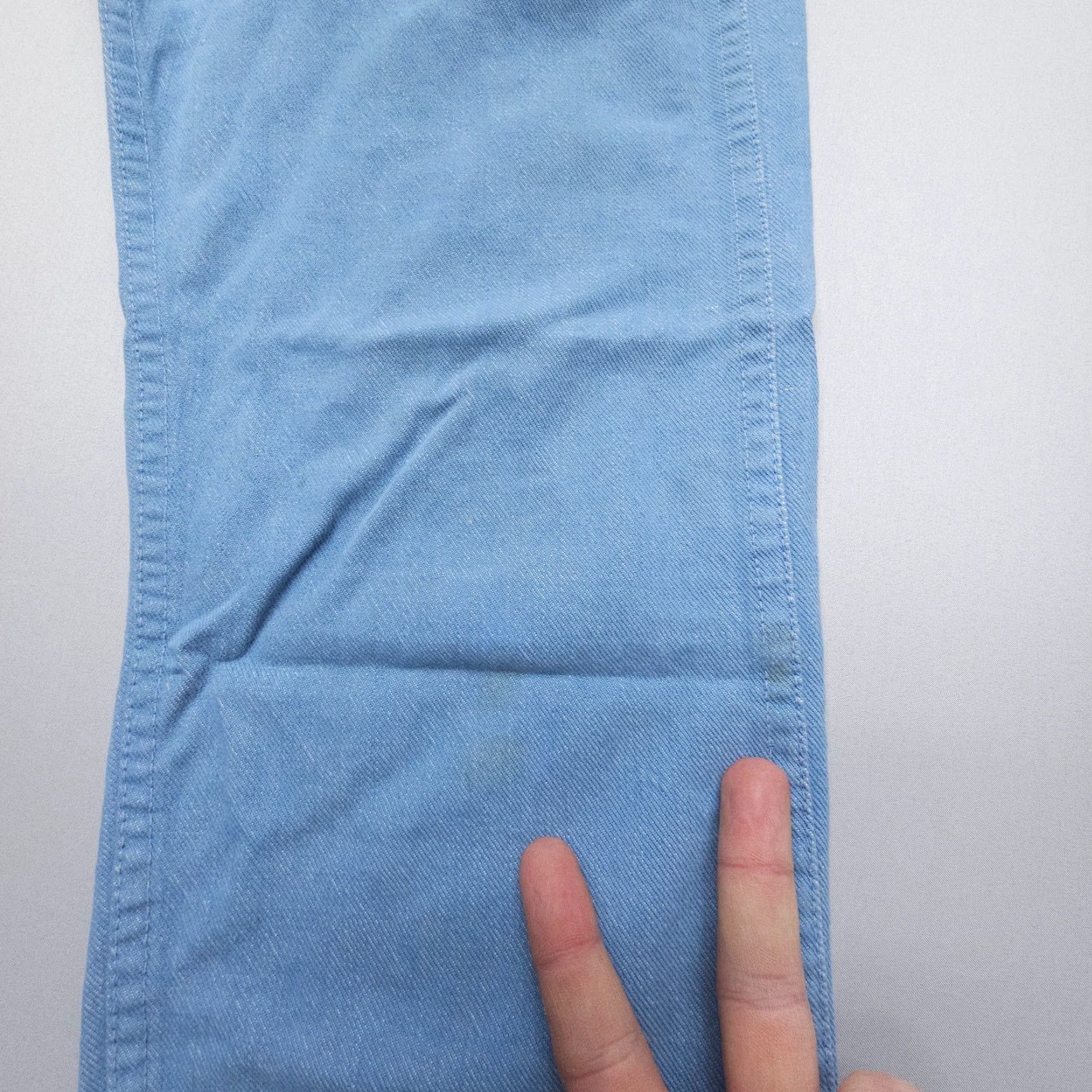 Levi's VINTAGE Levi's Jeans 32 x 30 Light Blue 70s 80s White Tab Straight Denim Mens Regular Blue Comfort Distressed Pockets 5-Pocket Design USA Size US 32 / EU 48 - 4 Thumbnail