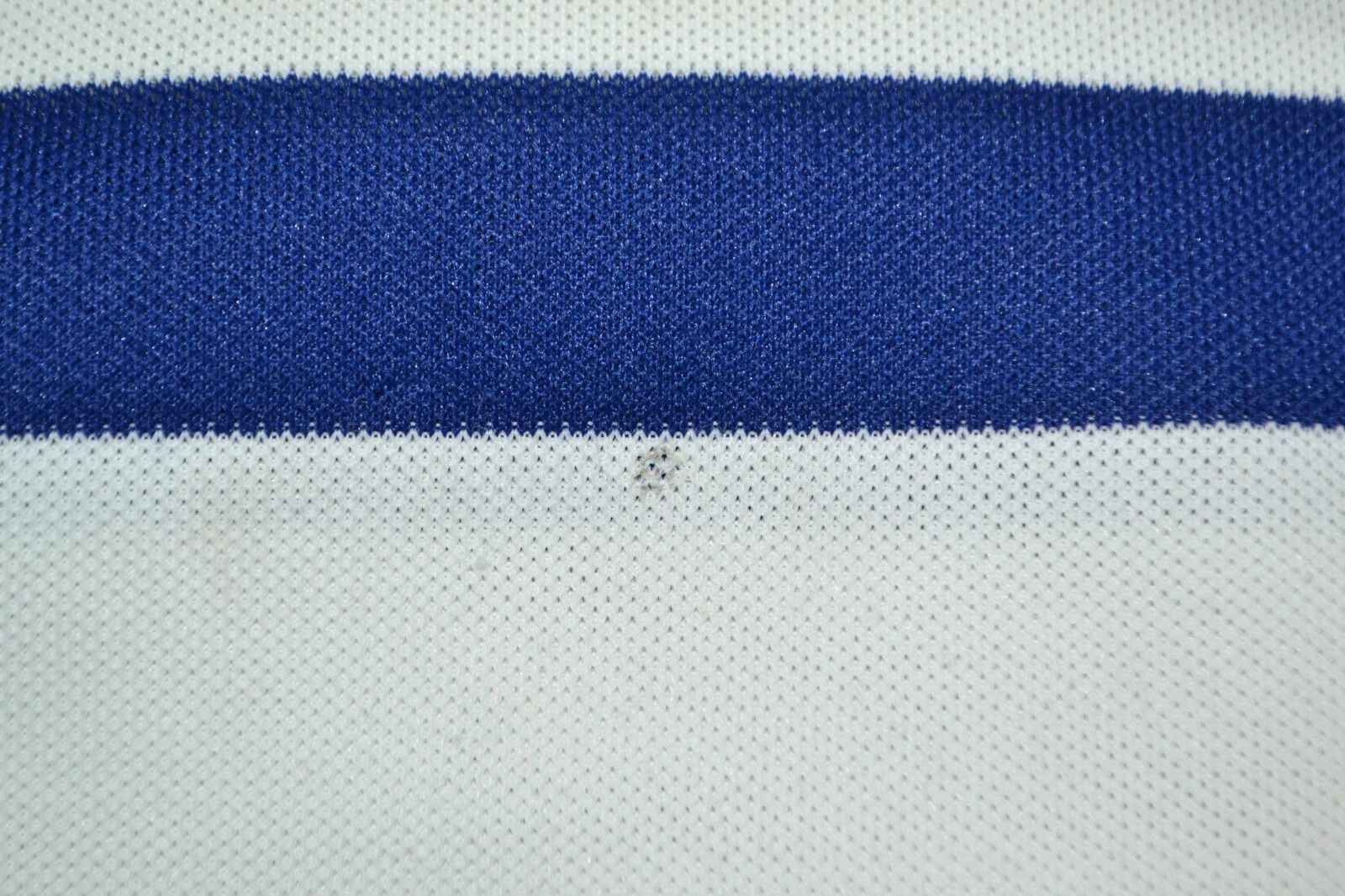 Ccm NHL TORONTO MAPLE LEAFS ICE HOCKEY SHIRT CCM SIZE M Size US M / EU 48-50 / 2 - 5 Thumbnail