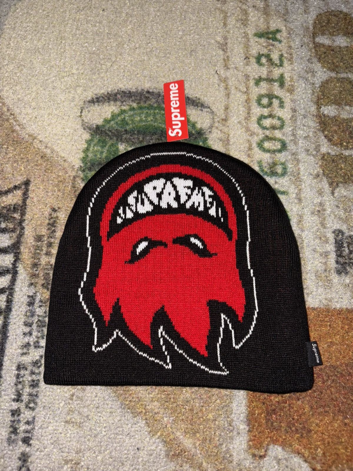 Supreme Supreme spitfire beanie ( black/red) | Grailed