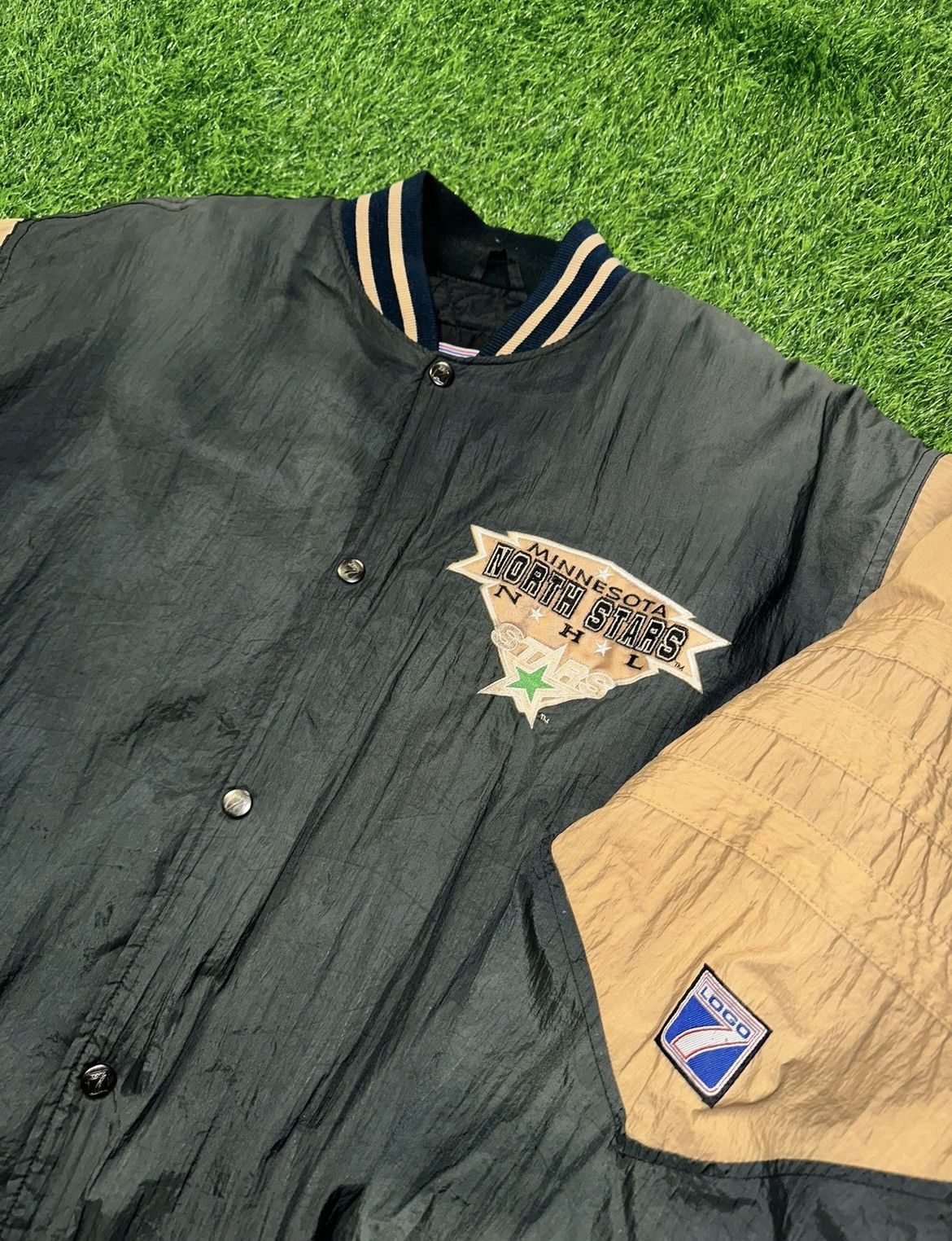 NHL × Vintage Vintage Nhl Logo 7 Minnesota North Stars Jacket Size Large Size US L / EU 52-54 / 3 - 3 Thumbnail