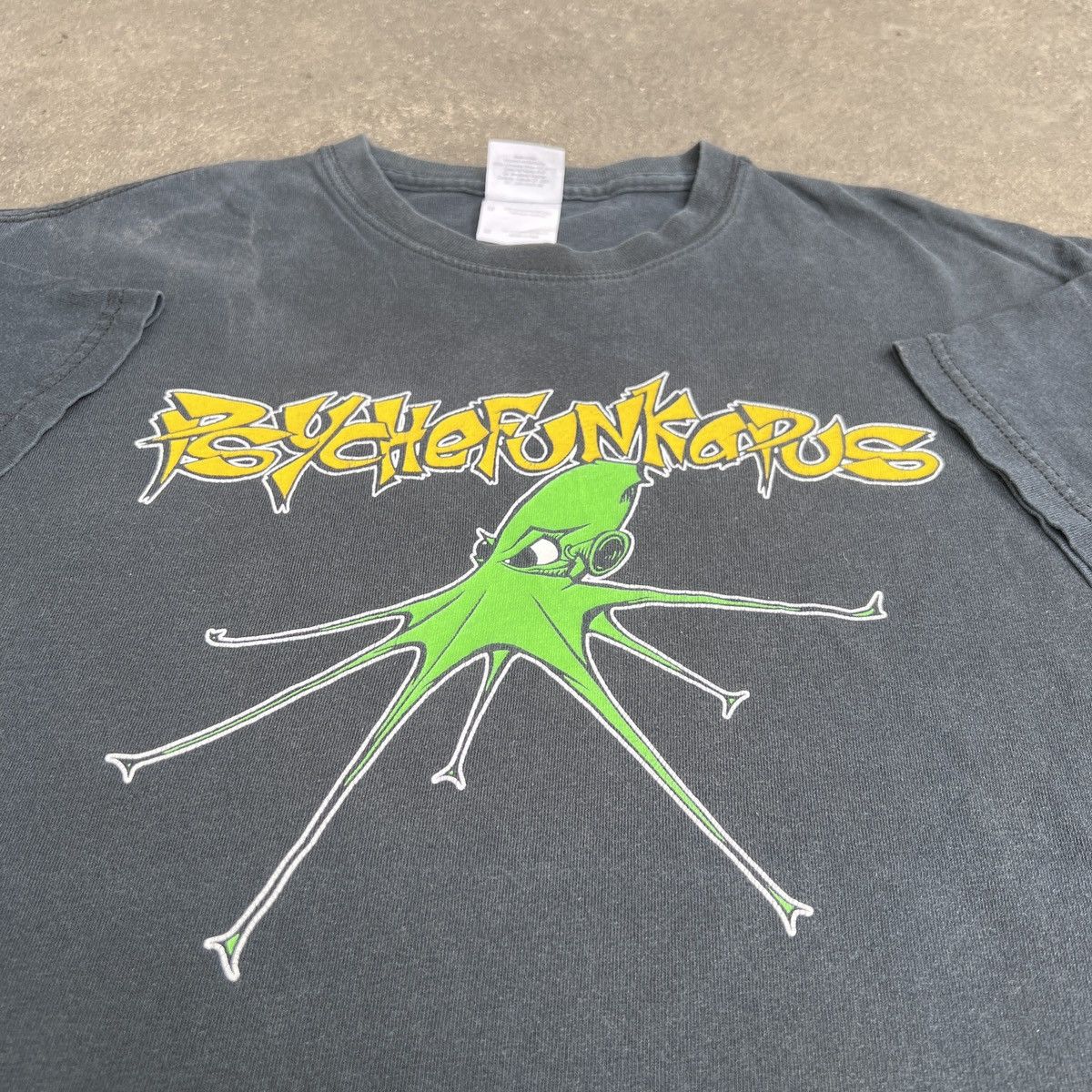 Band Tees Rare Vintage Y2K Psychefunkapus funk metal Promo Tee Faded Size US M / EU 48-50 / 2 - 2 Thumbnail