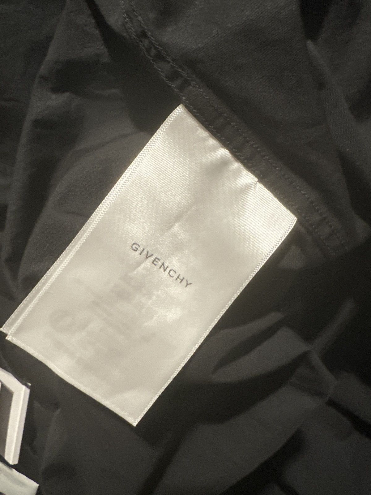 Givenchy Givenchy U-Lock Short-Sleeved Shirt Size US L / EU 52-54 / 3 - 4 Thumbnail