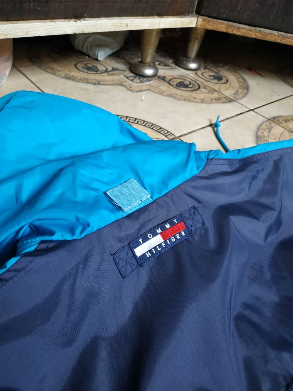 Tommy Hilfiger Vintage 90s Tommy Hilfiger Sailing Gear Big Flag Jacket Size US M / EU 48-50 / 2 - 18 Thumbnail