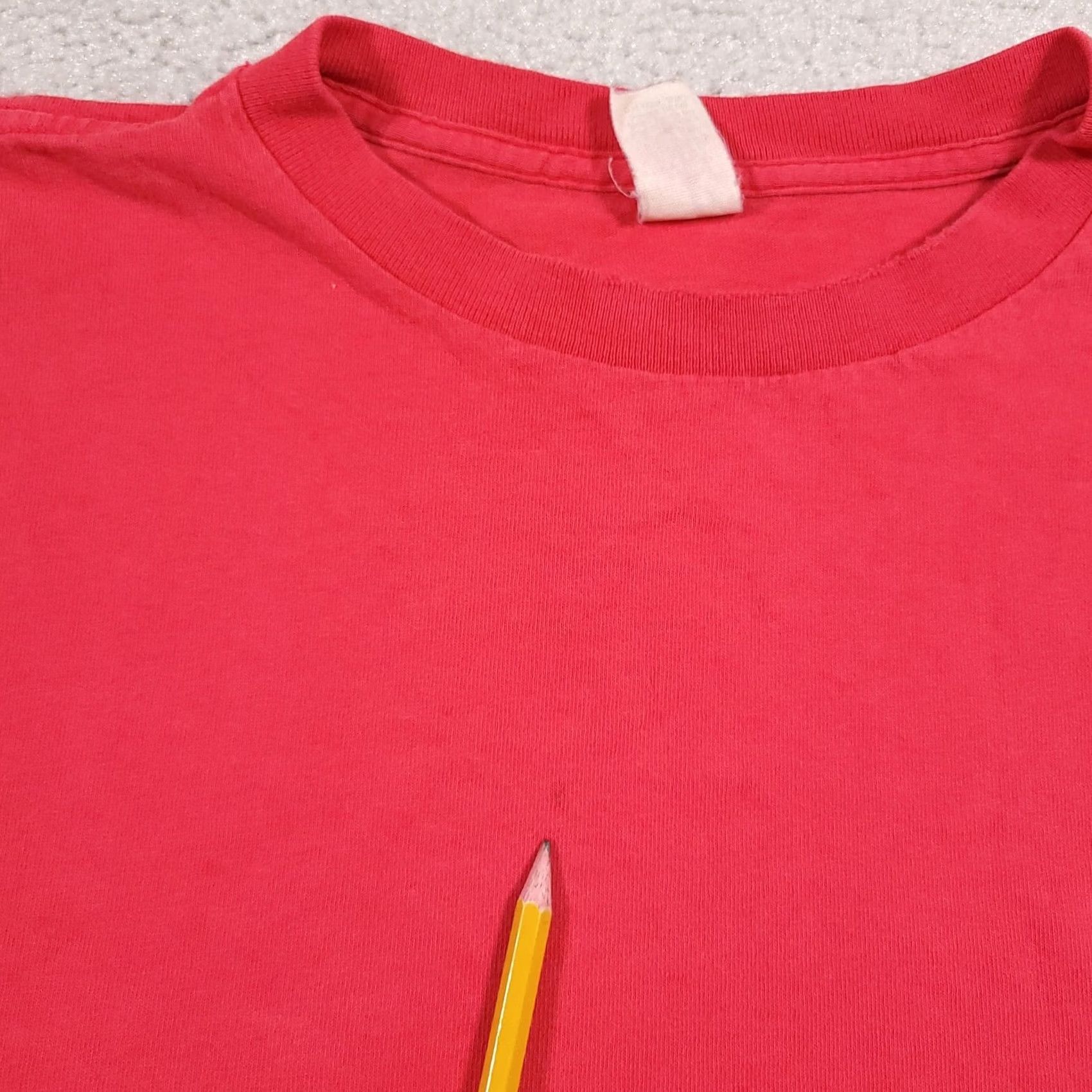 Marlboro VINTAGE Marlboro Country Store T-Shirt Gray 90s Mens OS XL USA Shirt Pocket Red Logo Grunge Mens Size US XL / EU 56 / 4 - 5 Thumbnail