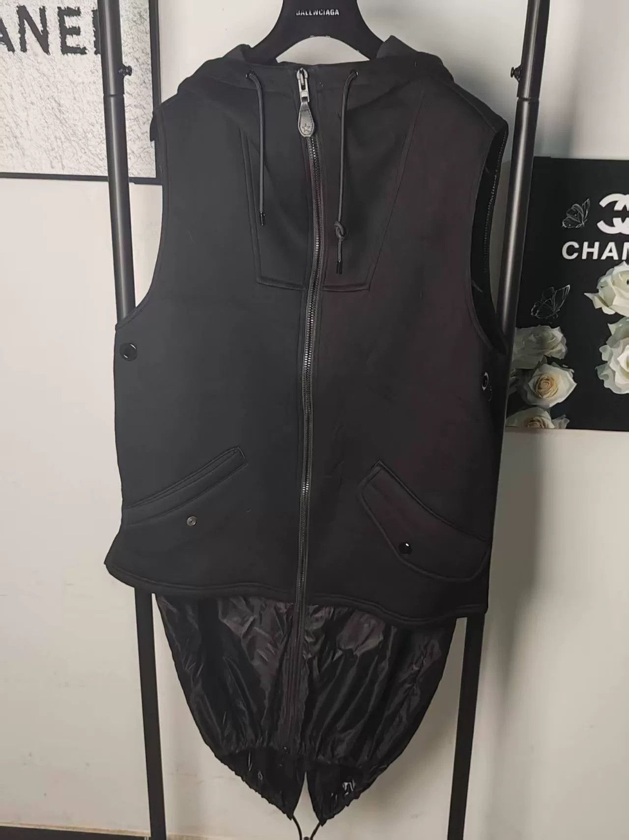 Givenchy Givenchy Patchwork Vest for Sale Size US M / EU 48-50 / 2 - 1 Thumbnail