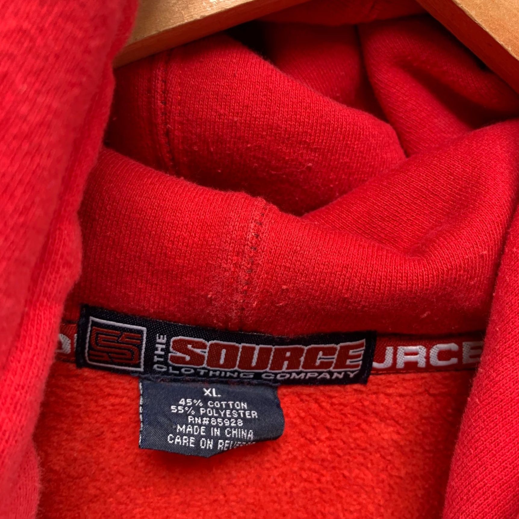 Vintage VINTAGE Source Magazine Sweatshirt Hoodie Men XL Red Embroidered Hip Hop 90s Y2K Size US XL / EU 56 / 4 - 3 Thumbnail