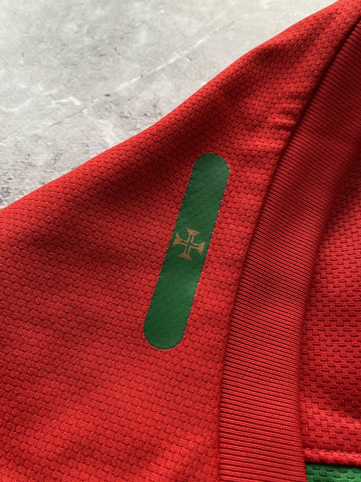 Nike Vintage 2010 Nike Portugal National Team Soccer Jersey Size US XL / EU 56 / 4 - 13 Thumbnail