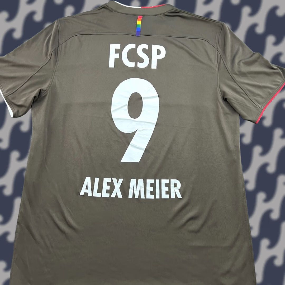 Under Armour ST Pauli 2018 2019 Alex Meier Home Football Jersey Mens Large Under Armour Shirt Soccer Jersey Athletic Quick Dry Moisture Wicking Brown Size US M / EU 48-50 / 2 - 1 Thumbnail