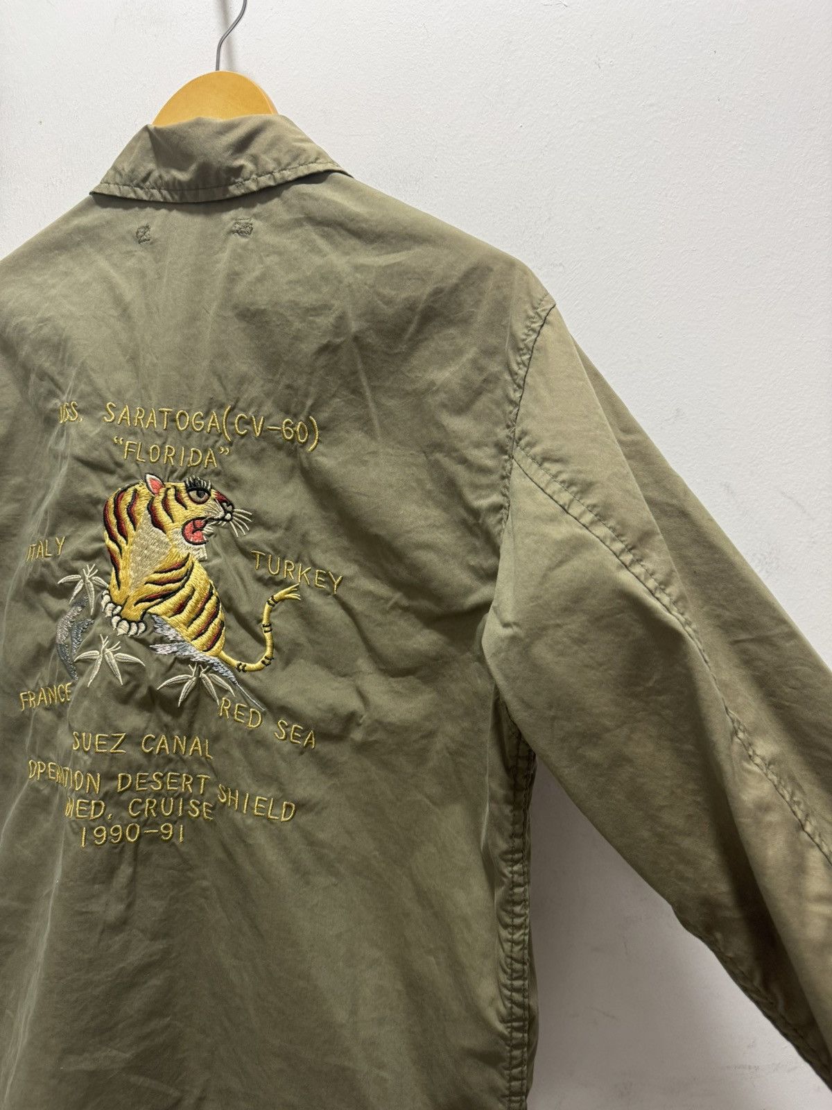 Avirex × Vintage VINTAGE AVIREX SOUVENIR SUKAJAN EMBROIDERY BIG LOGO JACKET Size US S / EU 44-46 / 1 - 2 Thumbnail