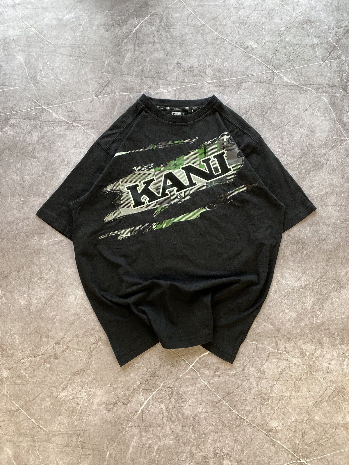 Karl Kani Vintage Y2K Karl Kani Big Logo Black T Shirt Size S Rare Size US S / EU 44-46 / 1 - 2 Thumbnail