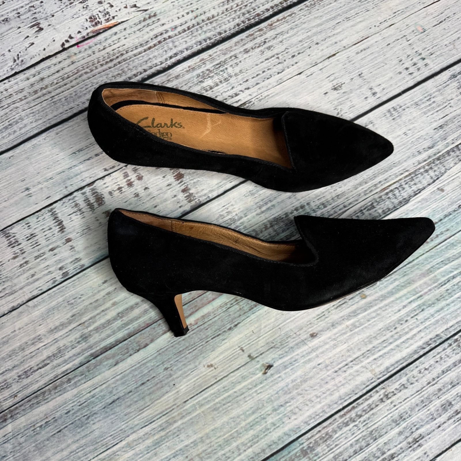 Clarks Clarks Indigo Black Suede Point Toe Pumps 8 Size US 8 / IT 38 - 1 Thumbnail