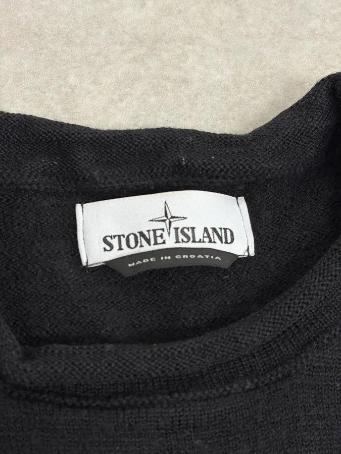 Stone Island 2000s Stone Island Classic Minimalist Black Sweater Size US S / EU 44-46 / 1 - 9 Thumbnail