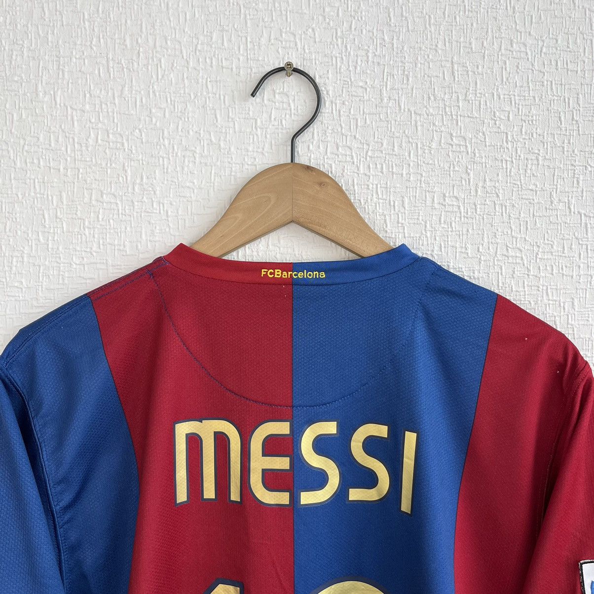 Nike 2006/07 NIKE BARCELONA HOME #19 MESSI SOCCER SHIRT JERSEY Size US L / EU 52-54 / 3 - 3 Thumbnail