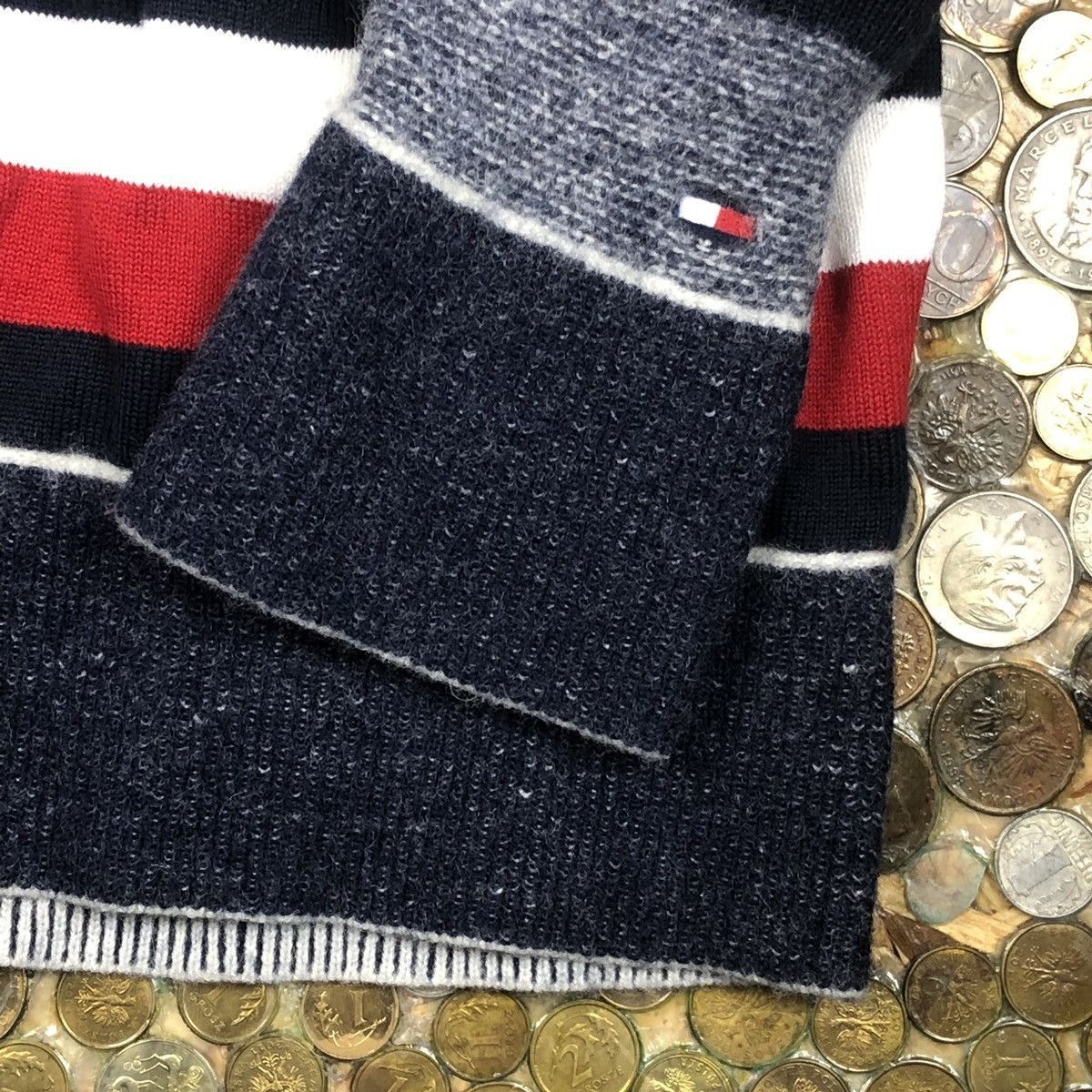 Tommy Hilfiger Tommy Hilfiger sweatshirt 90's Size US M / EU 48-50 / 2 - 4 Thumbnail