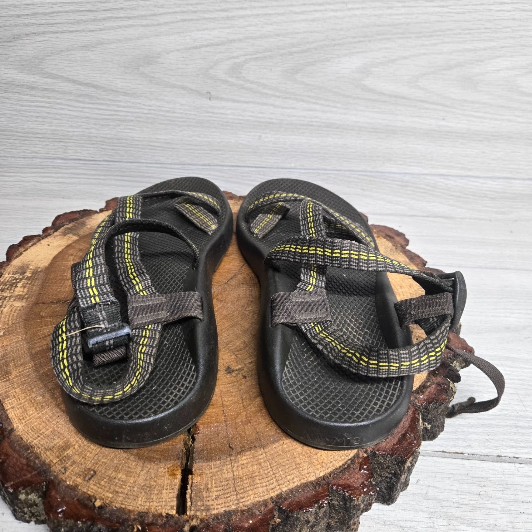 Chaco Chaco Gray Yellow Geometric Strappy Sandals Adjustable Buckle Adult Men's 12 Size ONE SIZE - 4 Thumbnail