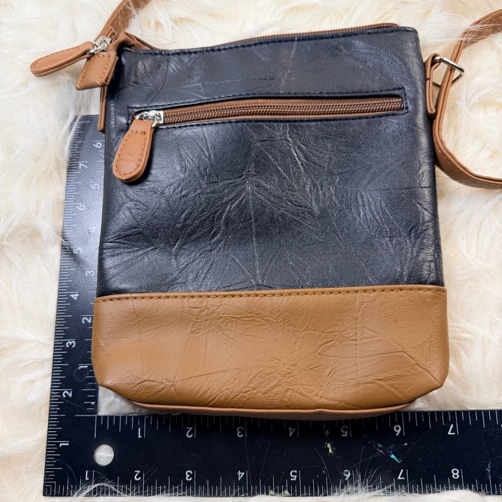 Other B. Amici Crossbody Bag – Small but Surprisingly Functional Size ONE SIZE - 3 Thumbnail