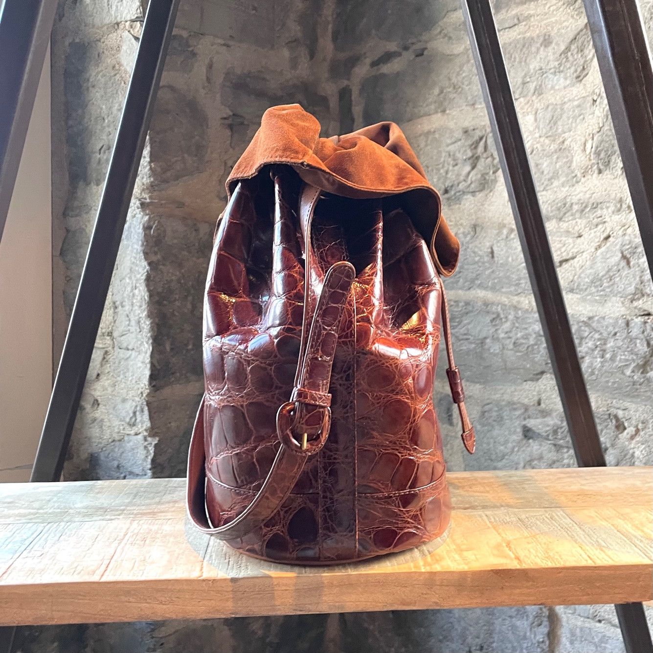 Gucci Gucci Vintage Cognac Brown Alligator Bucket Bag Size ONE SIZE - 4 Thumbnail