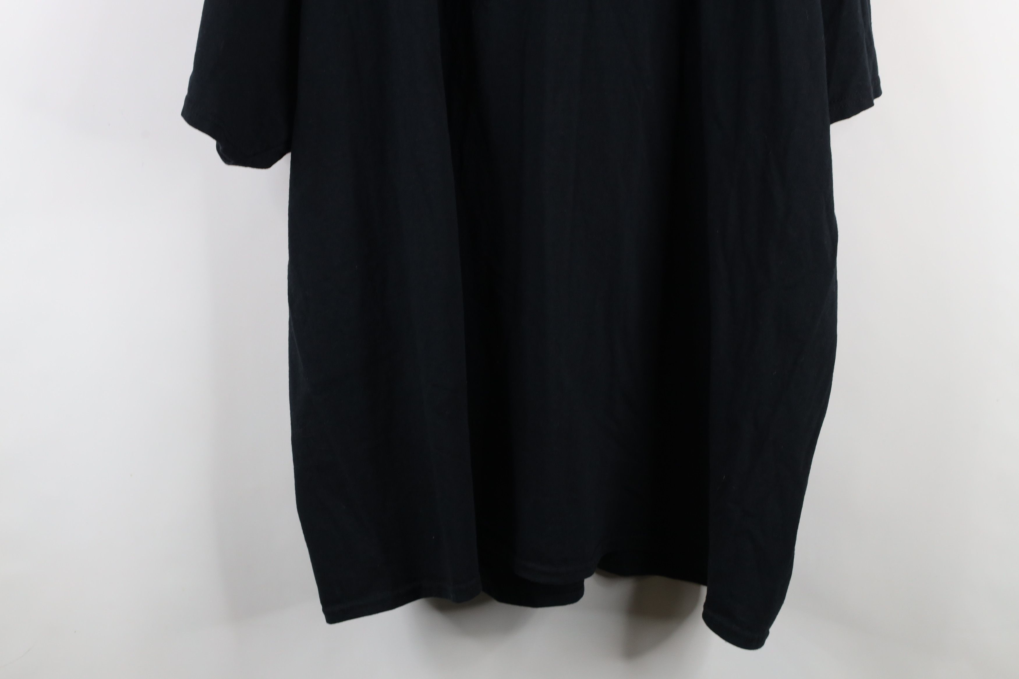 Vintage Vintage 90s Spell Out Jeep Motors Toledo Ohio T-Shirt Black Size US XXL / EU 58 / 5 - 11 Thumbnail