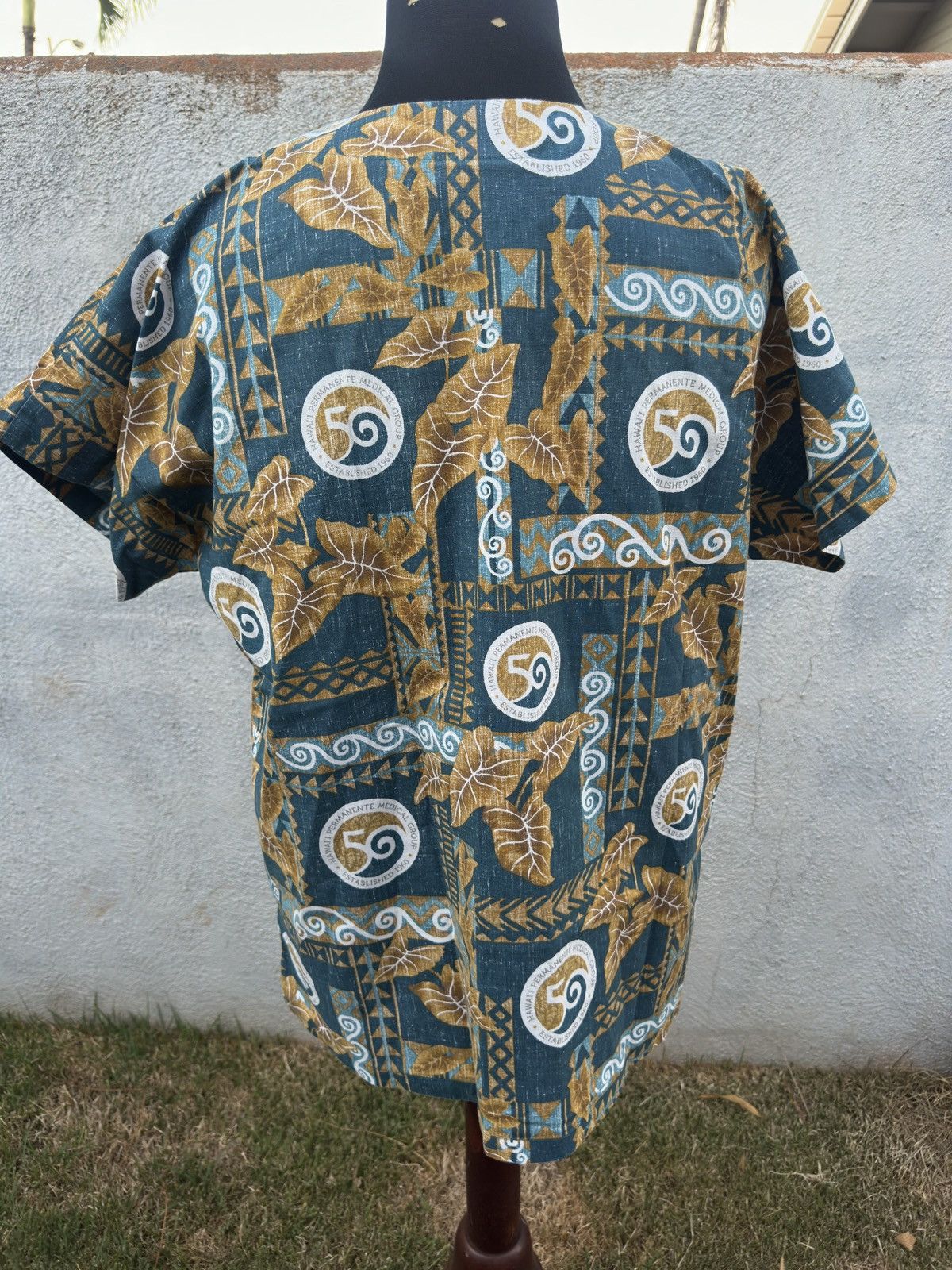 Reyn Spooner Reyn Spooner Scrub Hawaii Permanente Medical Group Men’s M Size US M / EU 48-50 / 2 - 2 Thumbnail