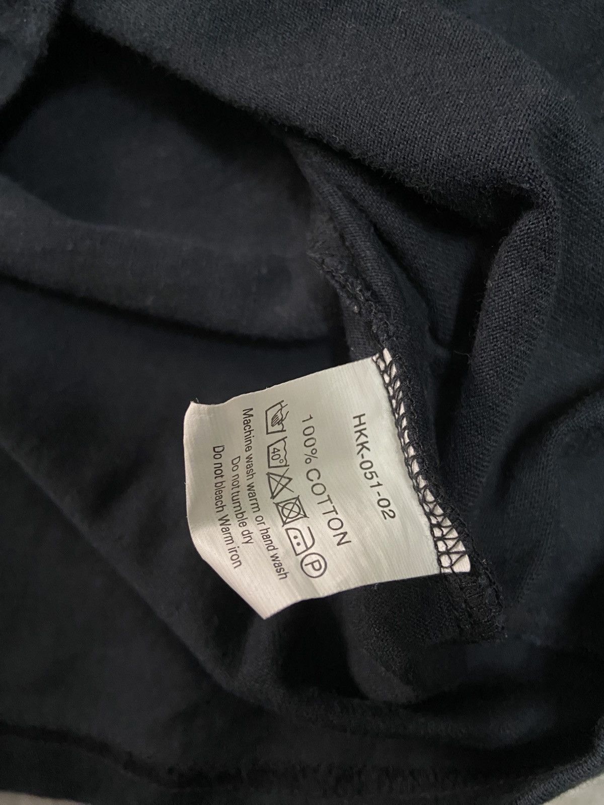 Burberry Burberry London Shoulder Patch T-Shirt Size US M / EU 48-50 / 2 - 6 Thumbnail